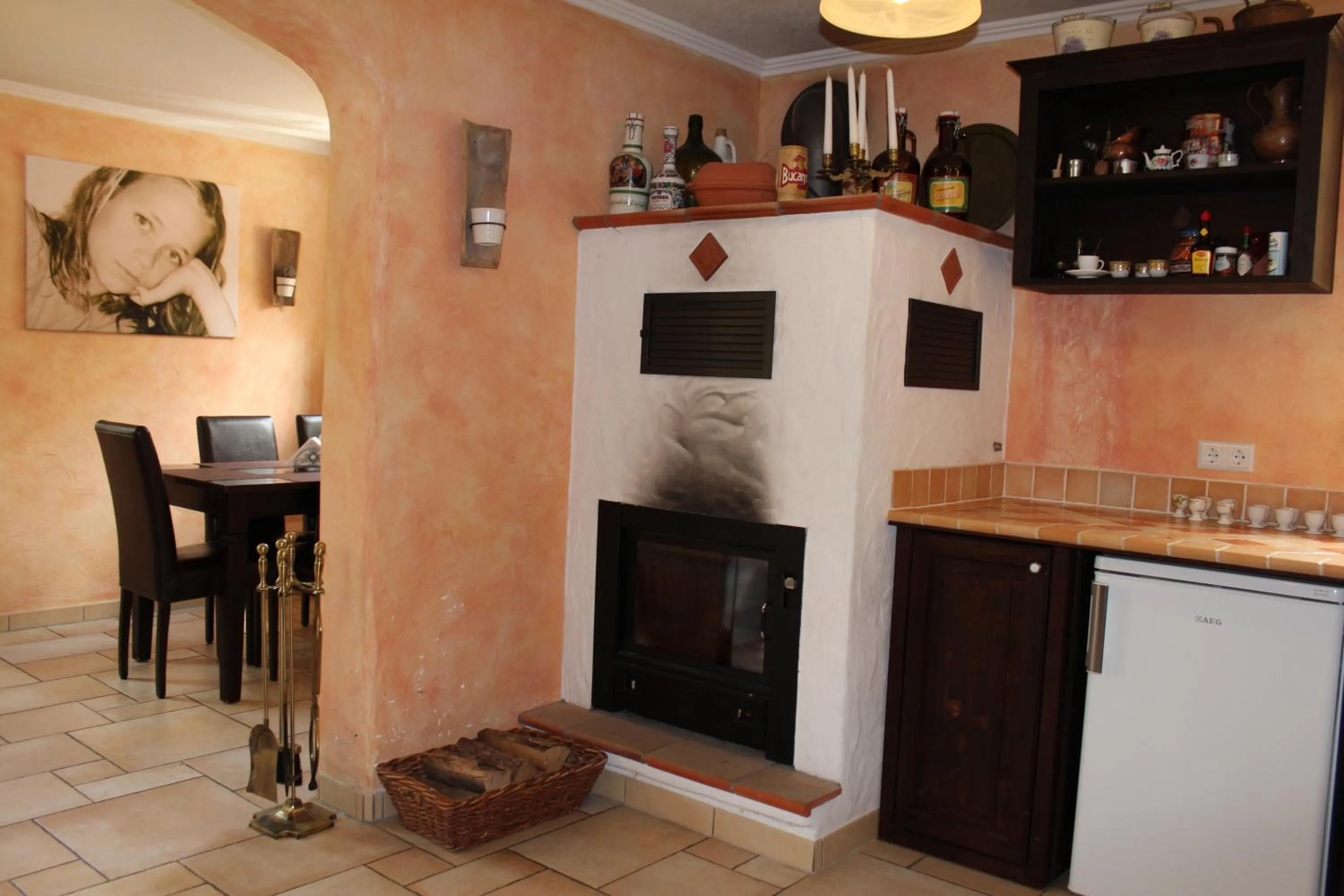 Decorative detail in Pension Vanii, Apartments