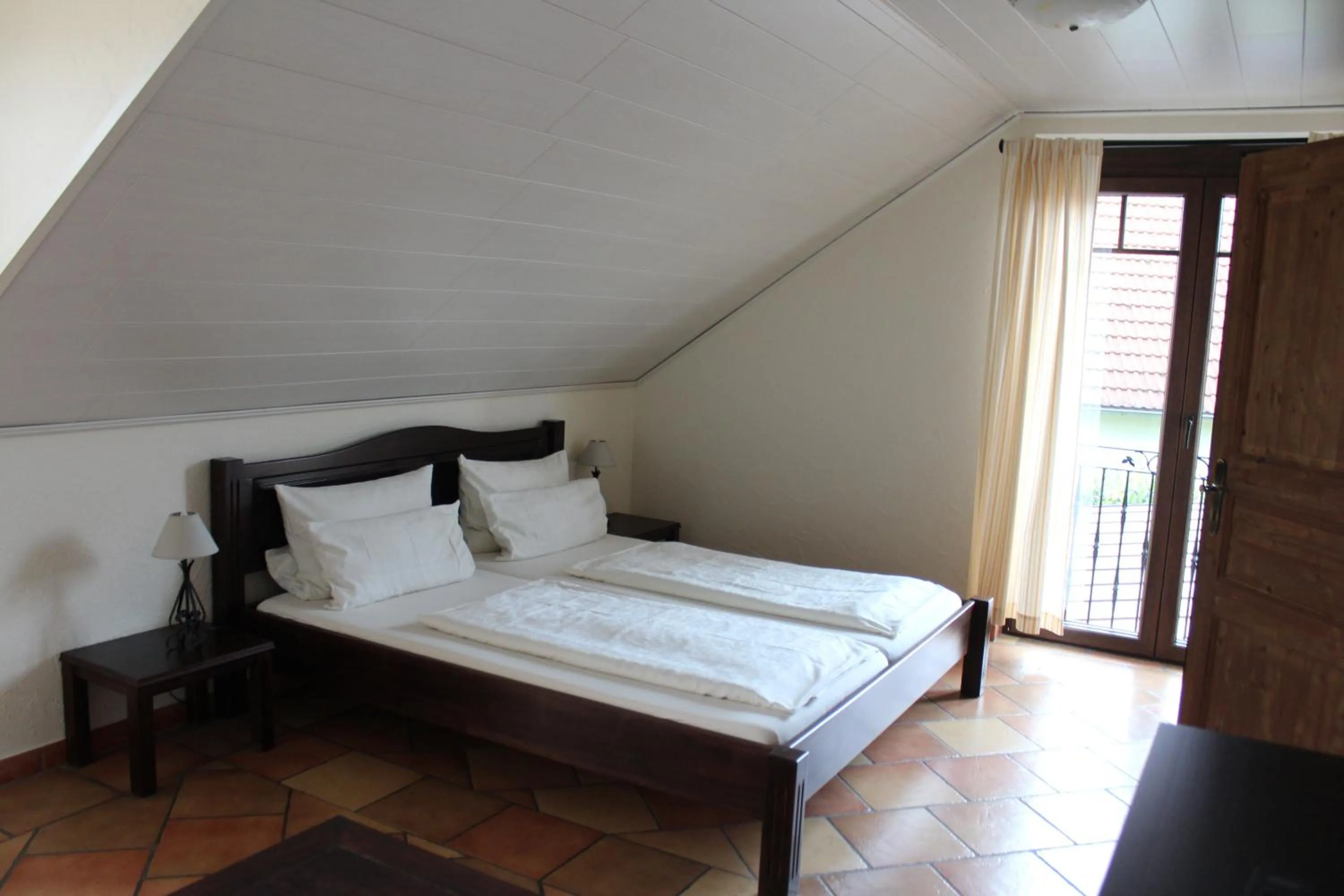 Bed in Pension Vanii, Apartments