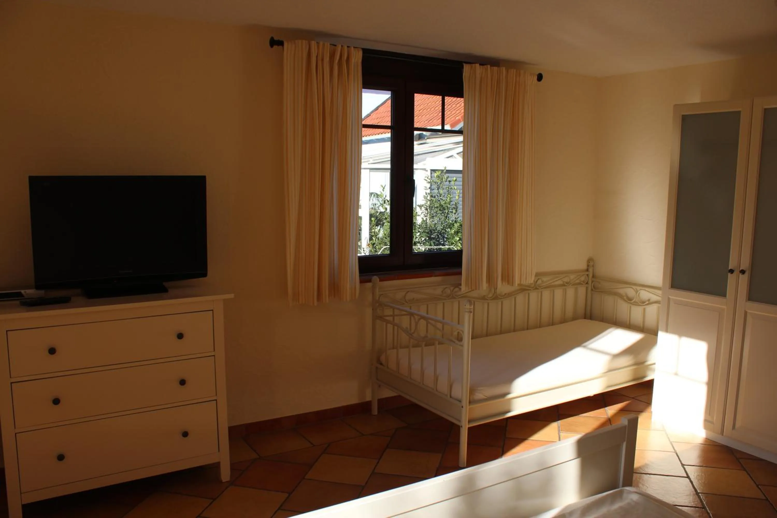 Bed in Pension Vanii, Apartments