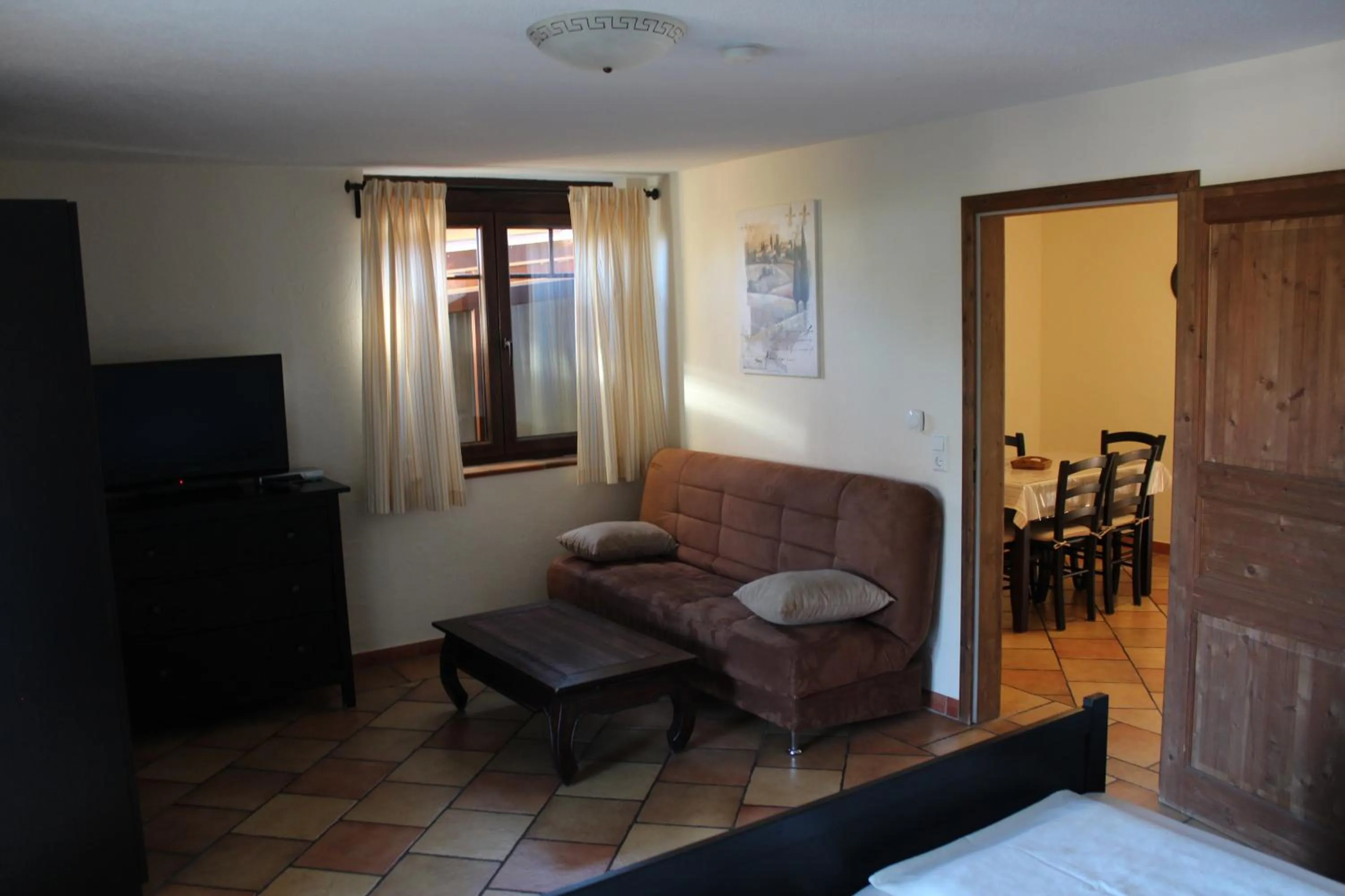 Seating area in Pension Vanii, Apartments