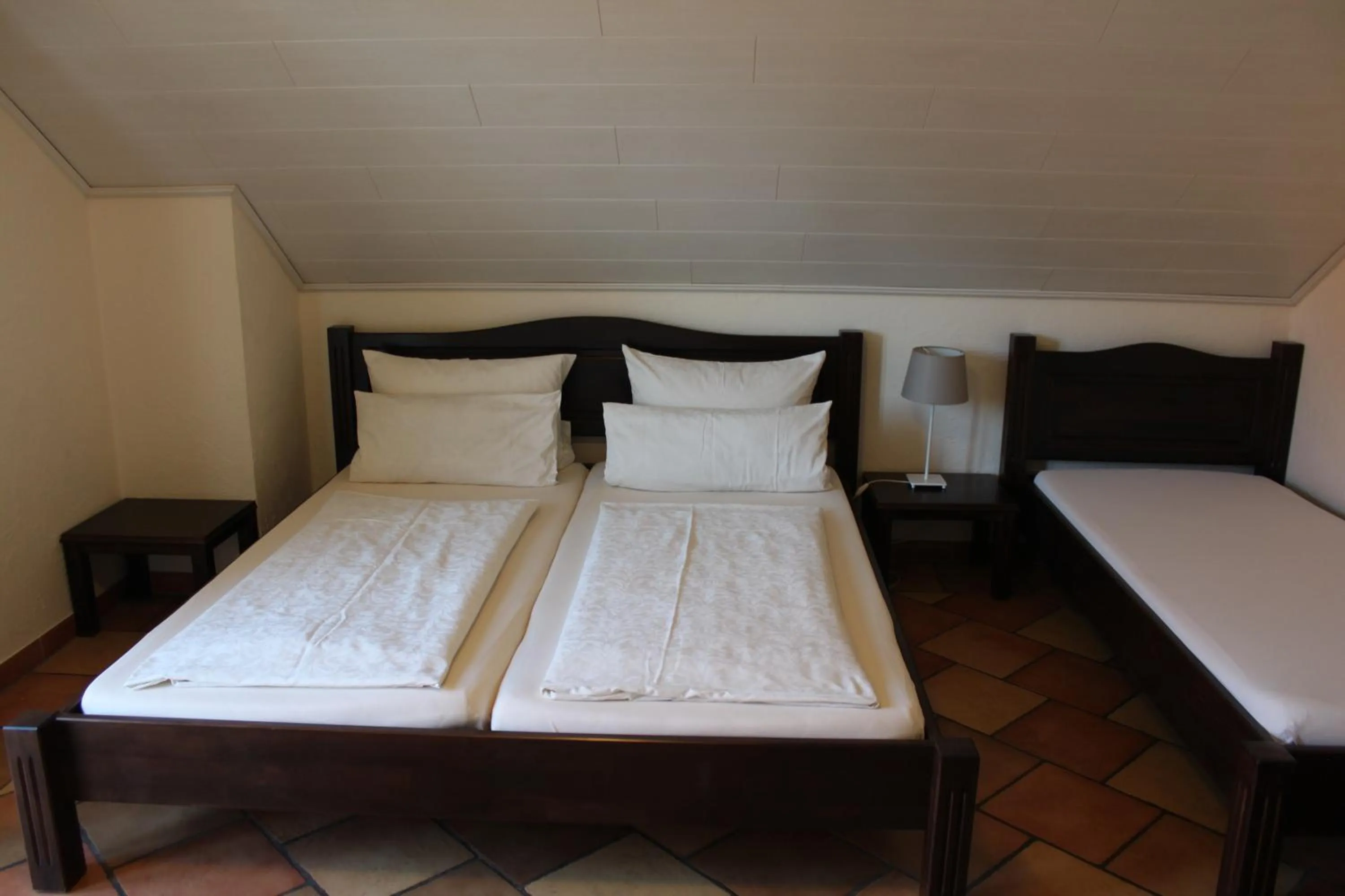 Bed in Pension Vanii, Apartments