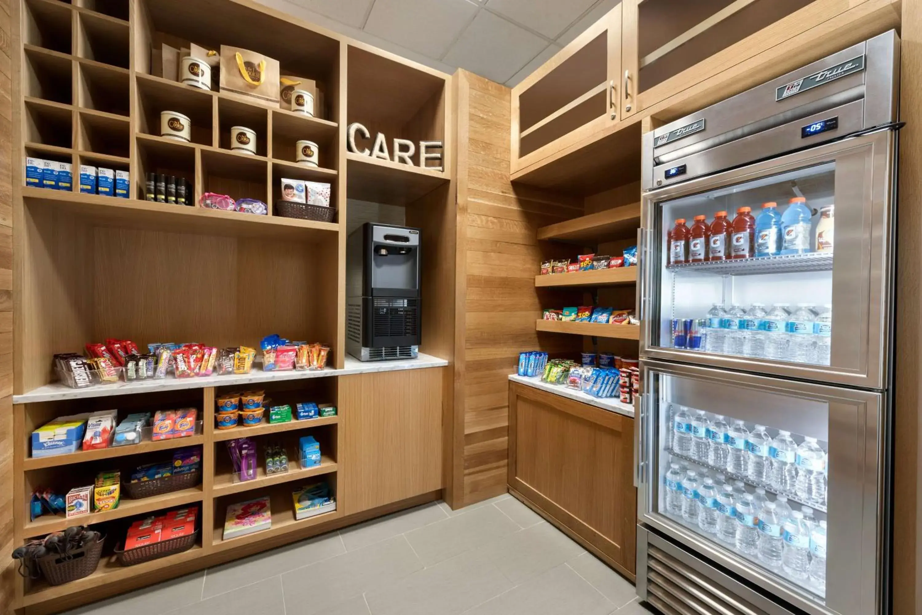 Restaurant/places to eat in DoubleTree by Hilton Milwaukee/Brookfield Restaurant/places to eat in DoubleTree by Hilton Milwaukee/Brookfield