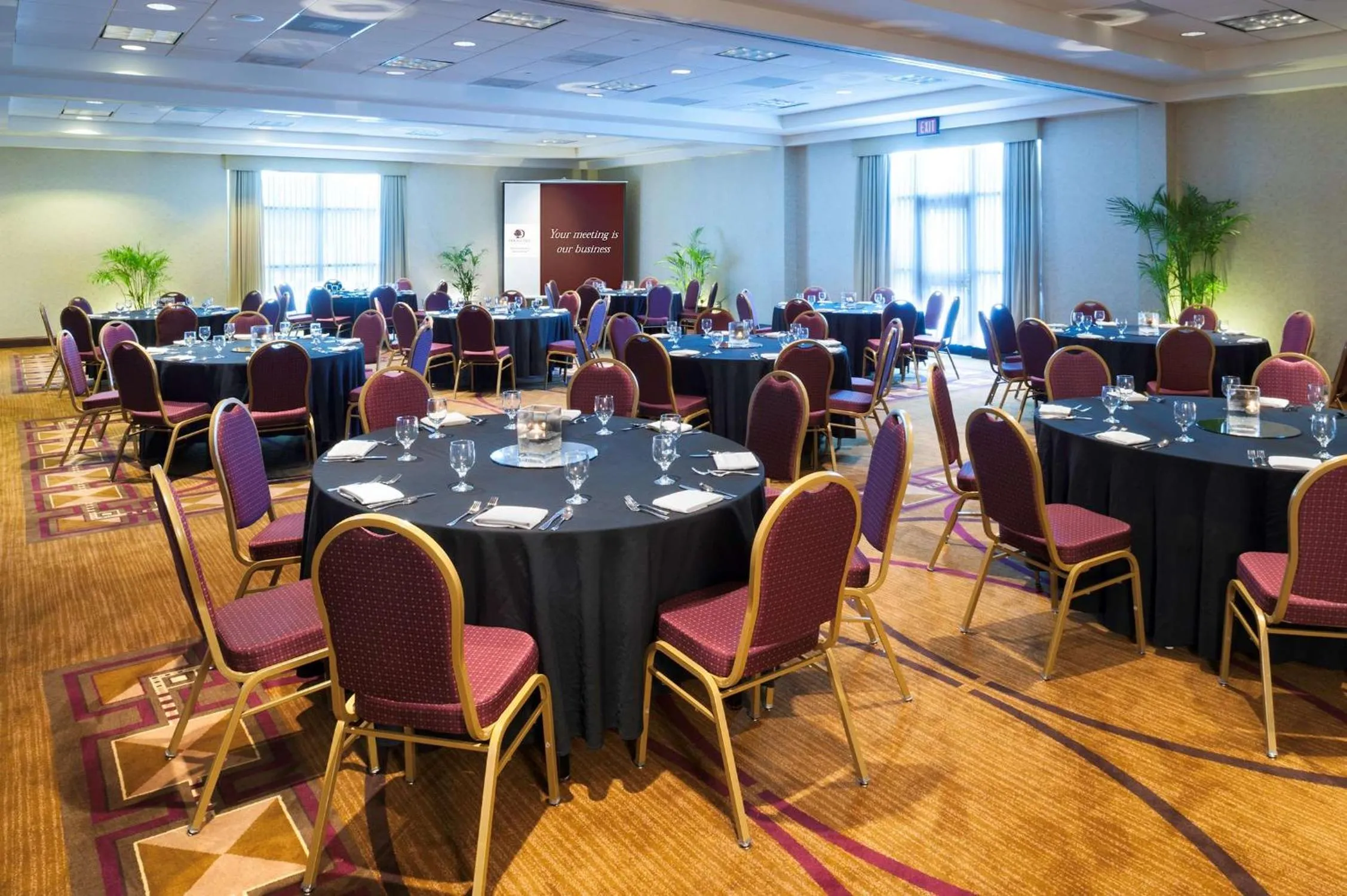 Meeting/conference room in DoubleTree by Hilton Milwaukee/Brookfield