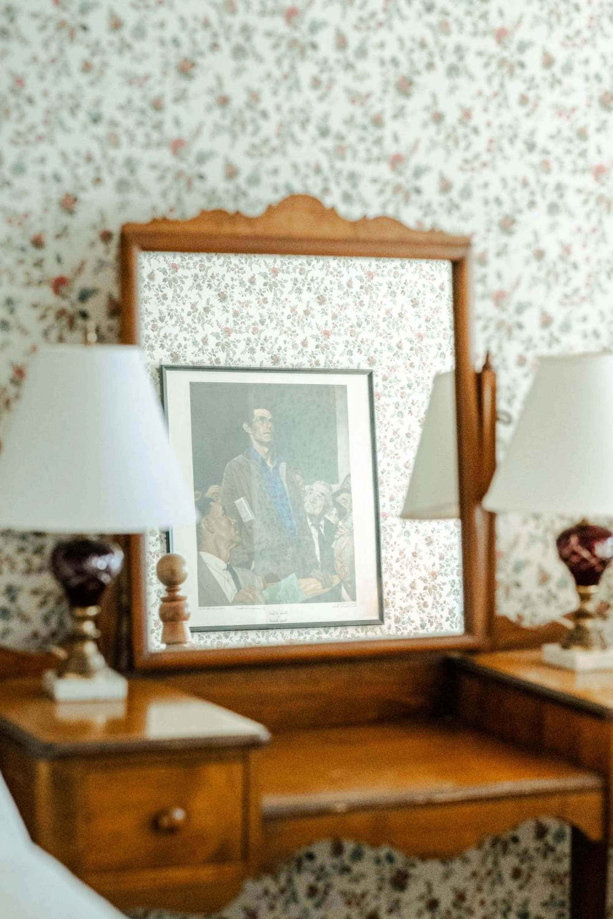 Bedroom in The Red Lion Inn