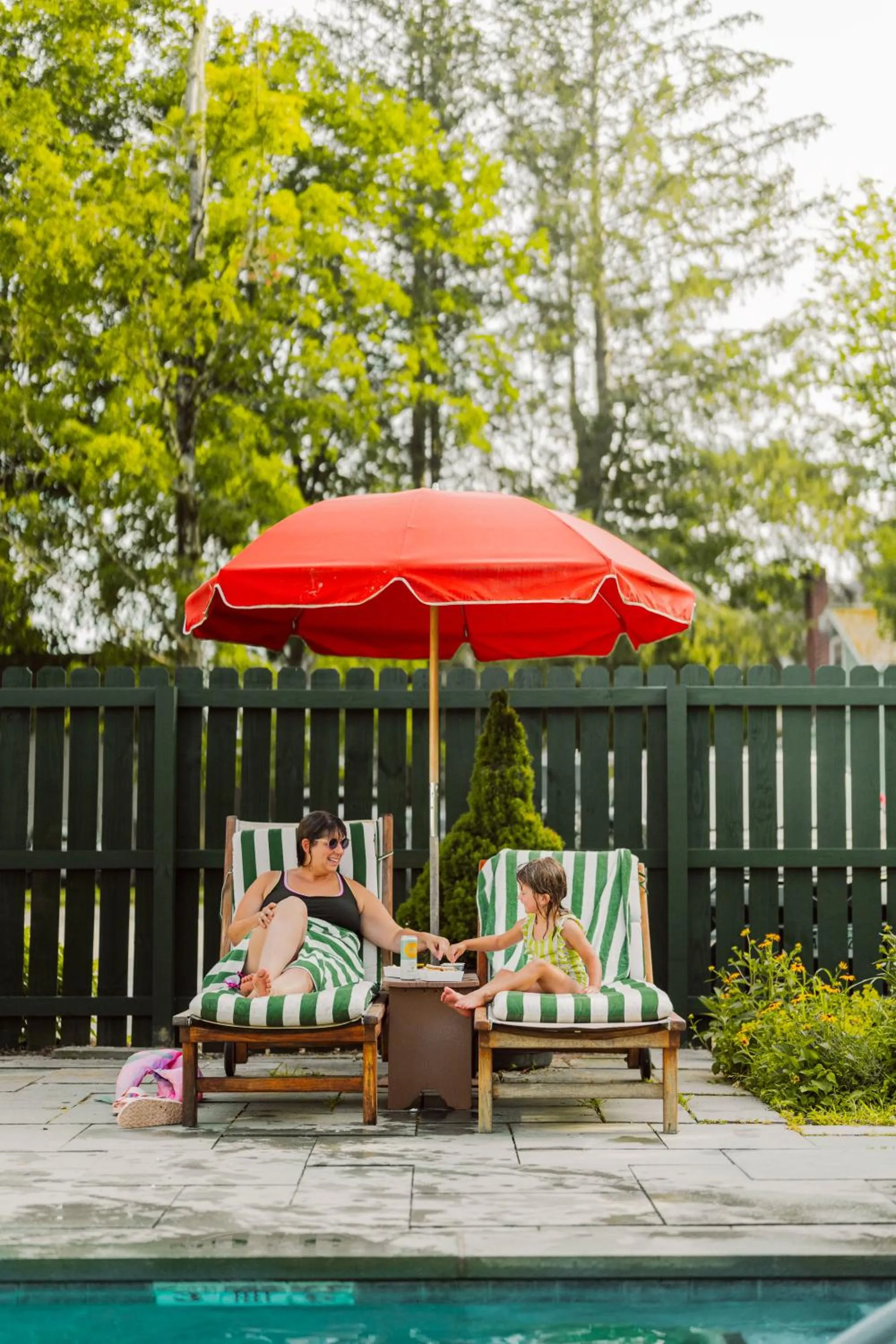 Pool view in The Red Lion Inn