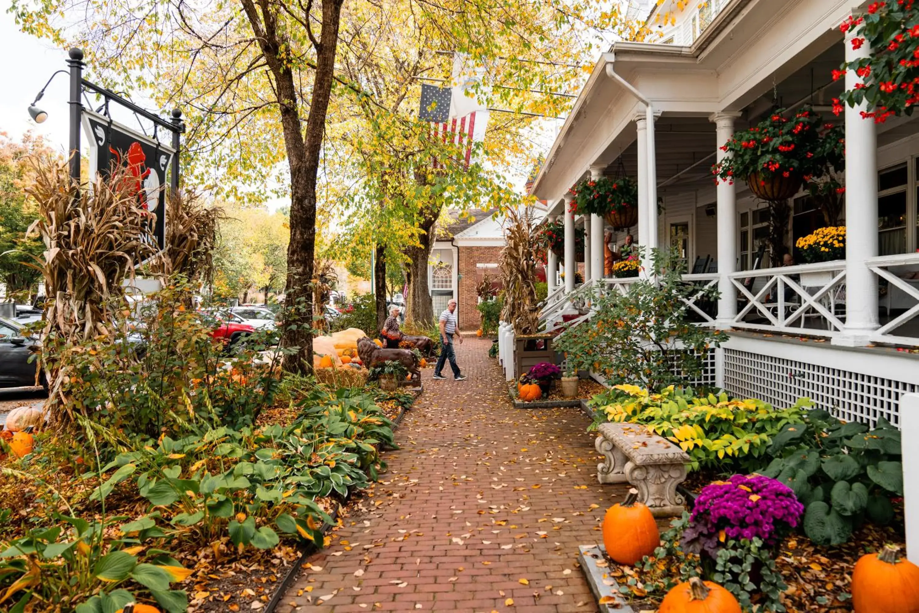 Property building in The Red Lion Inn Property building in The Red Lion Inn