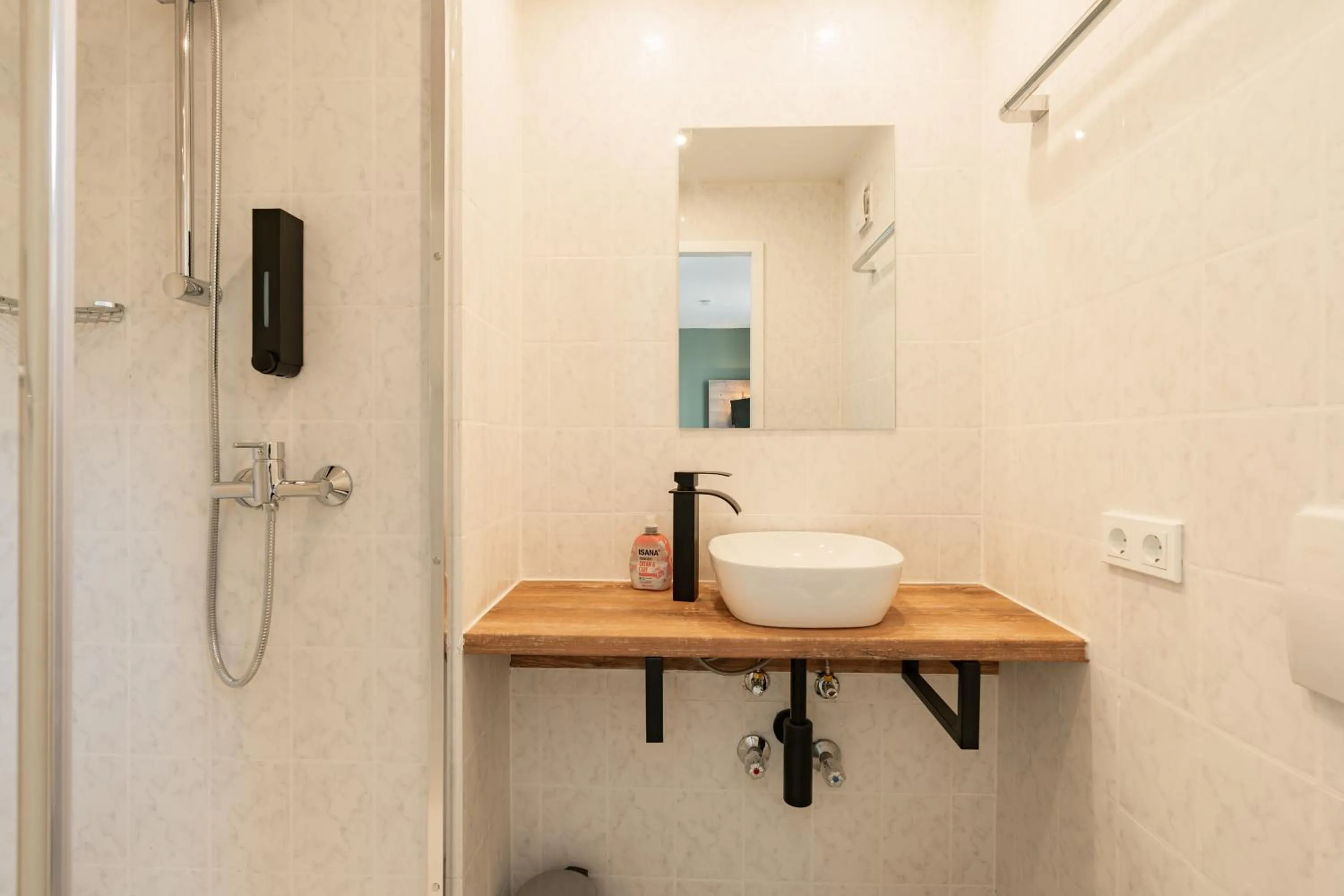 Shower in Hotel Enger Hof