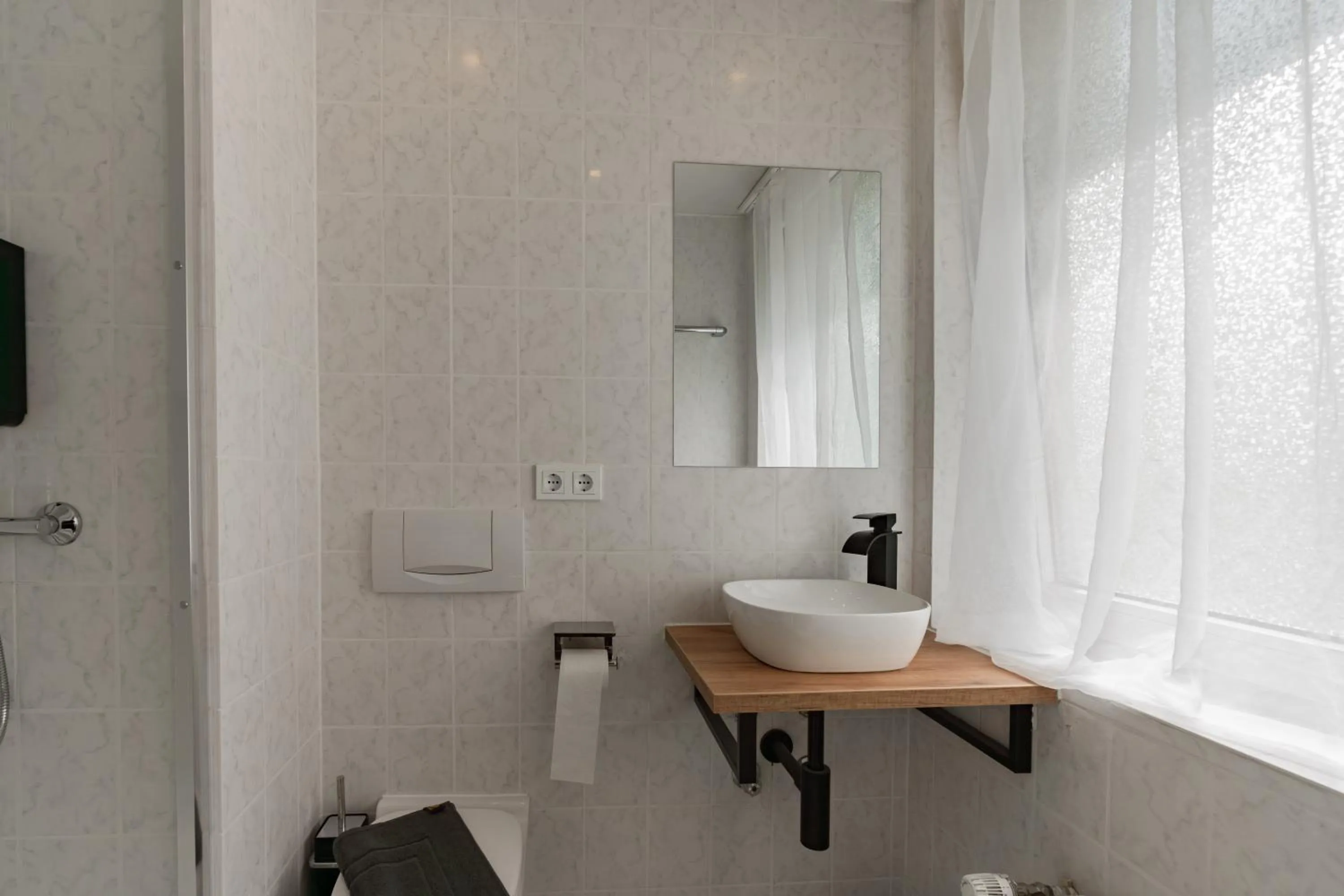 Shower in Hotel Enger Hof