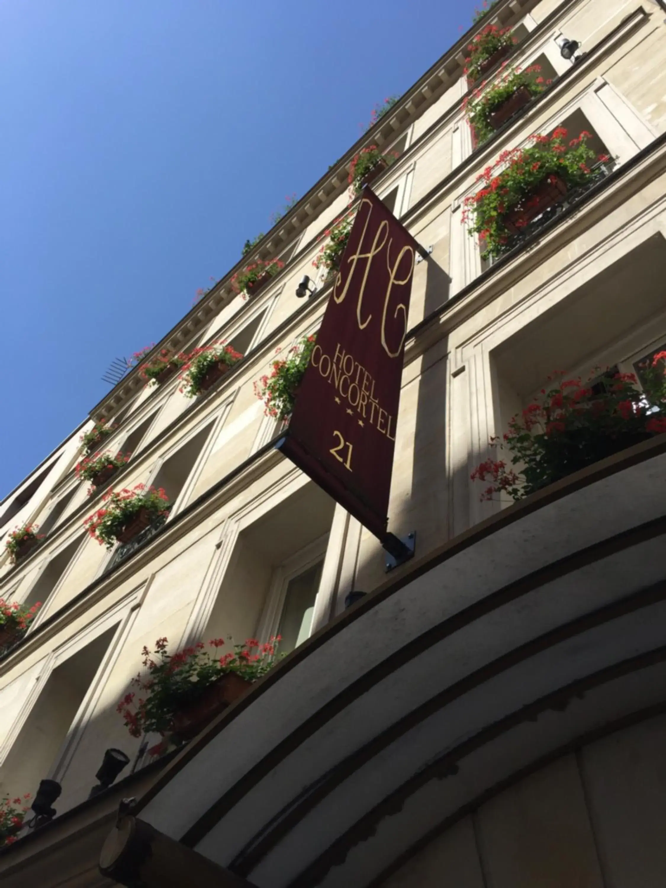 Facade/entrance in Hotel Concortel Paris Facade/entrance in Hotel Concortel Paris