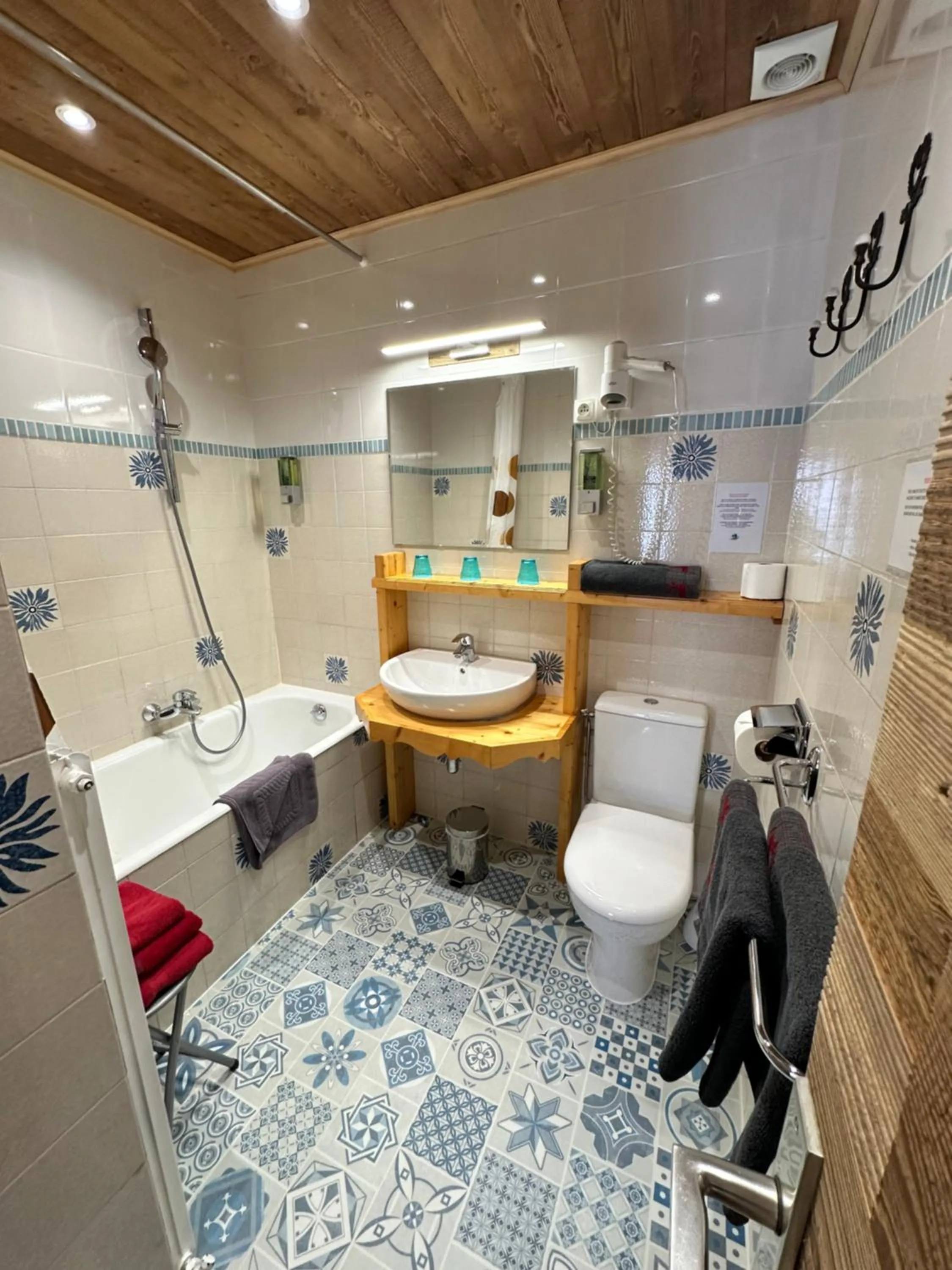 Bathroom in Hotel Le Soly