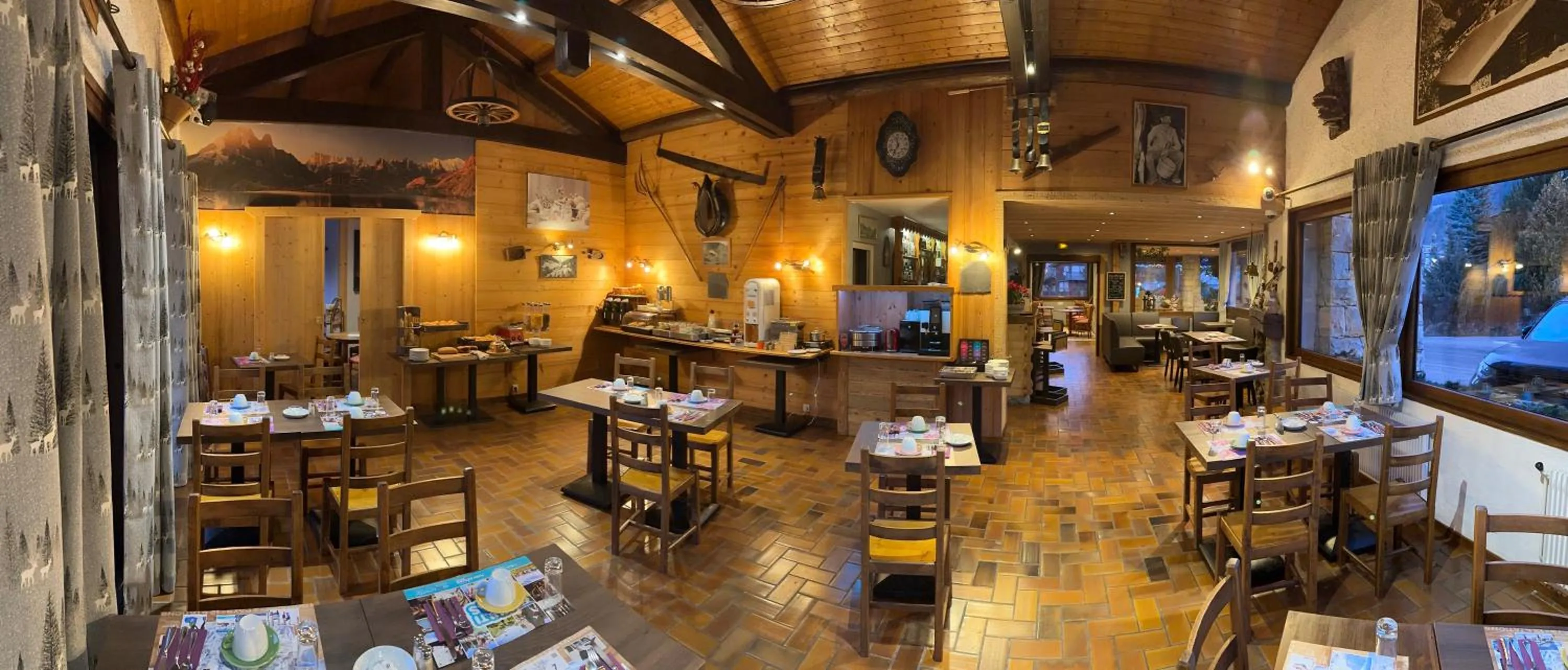 Breakfast in Hotel Le Soly