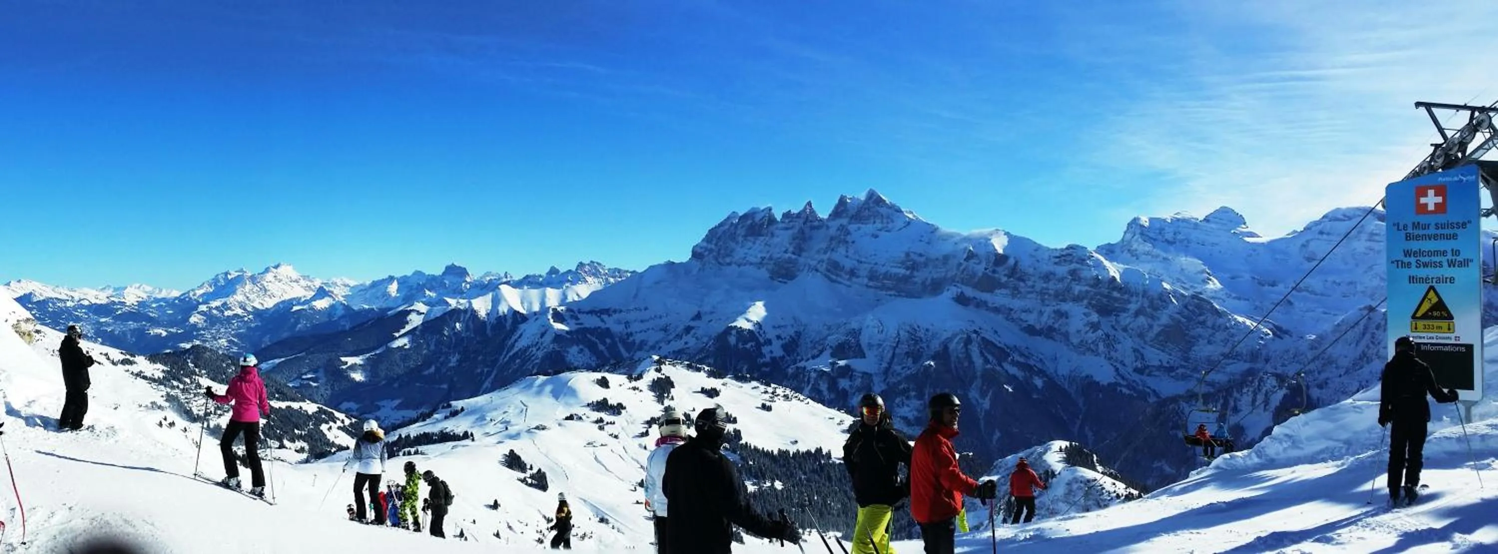 Skiing in Hotel Le Soly