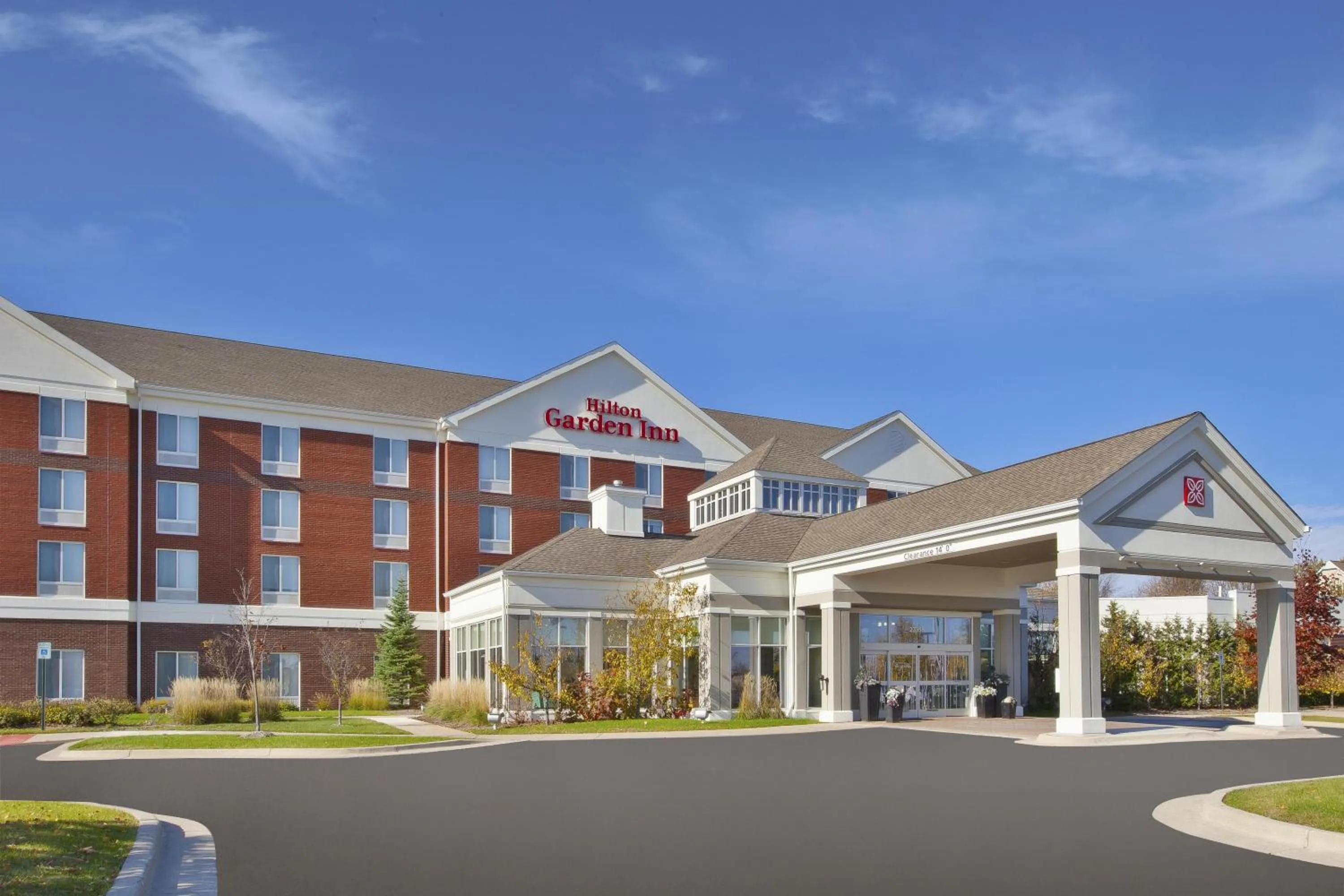 Property building in Hilton Garden Inn Detroit/Novi