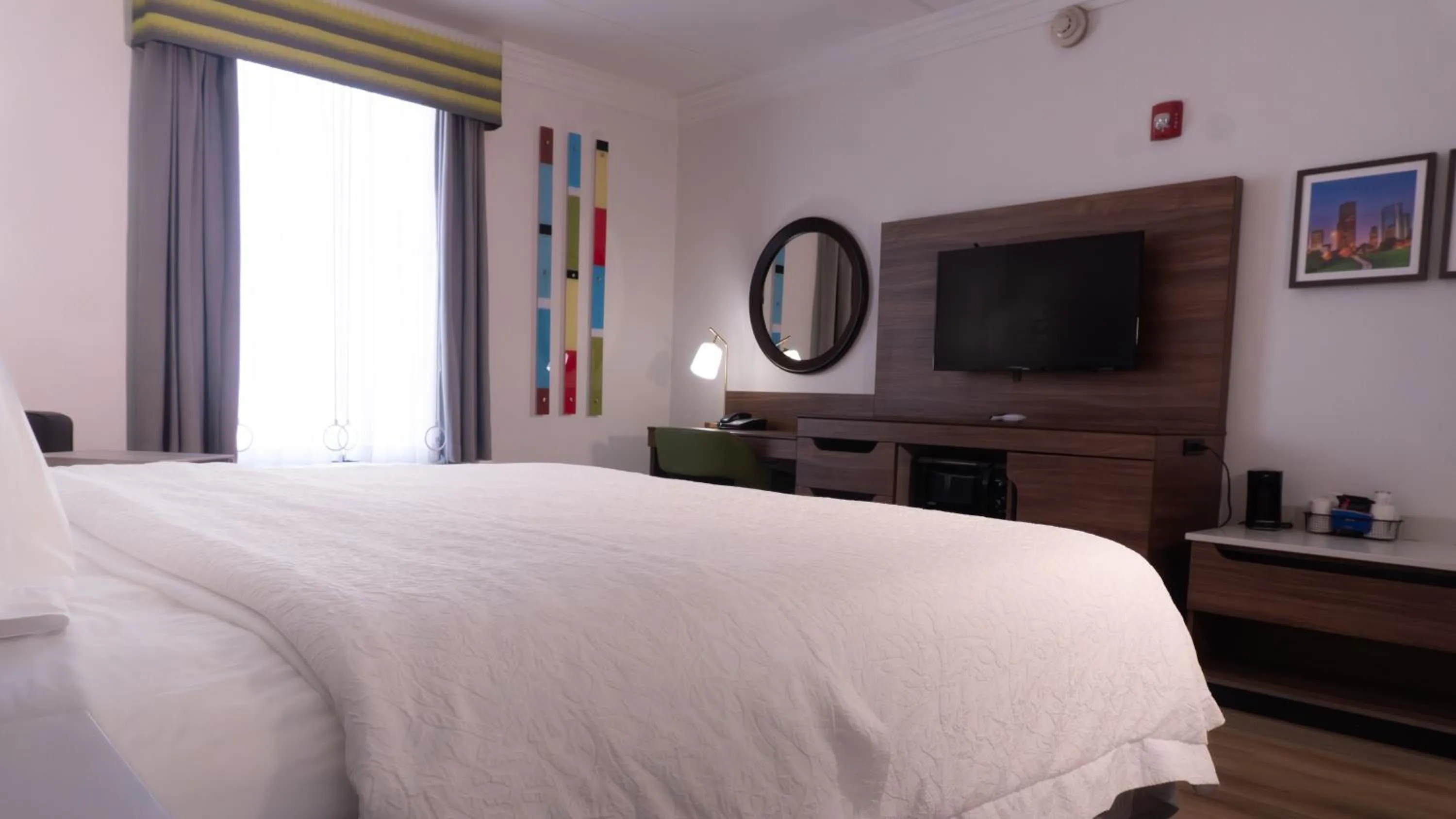 Bed in Hampton Inn and Suites Houston-Katy