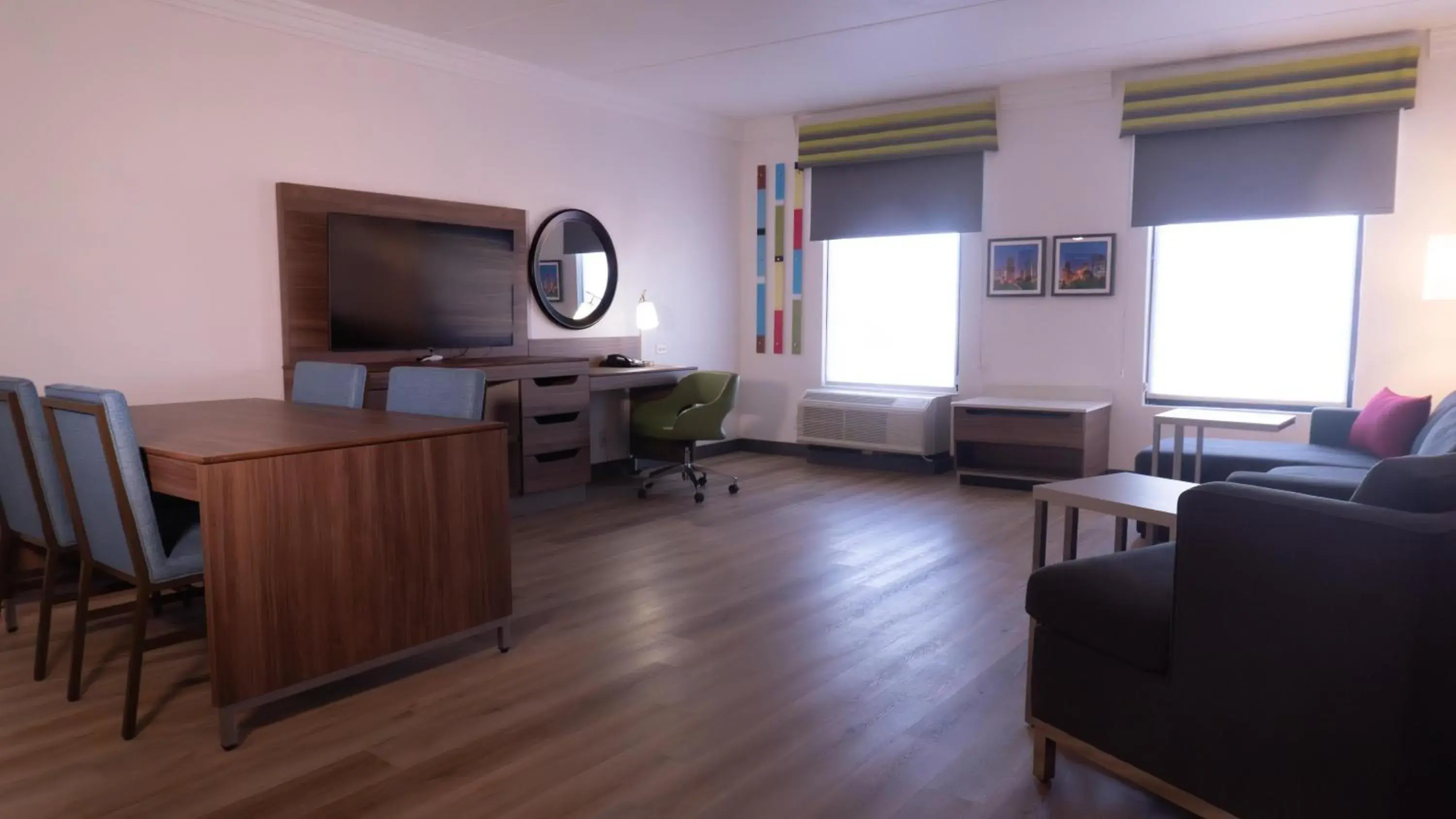 Living room in Hampton Inn and Suites Houston-Katy Living room in Hampton Inn and Suites Houston-Katy