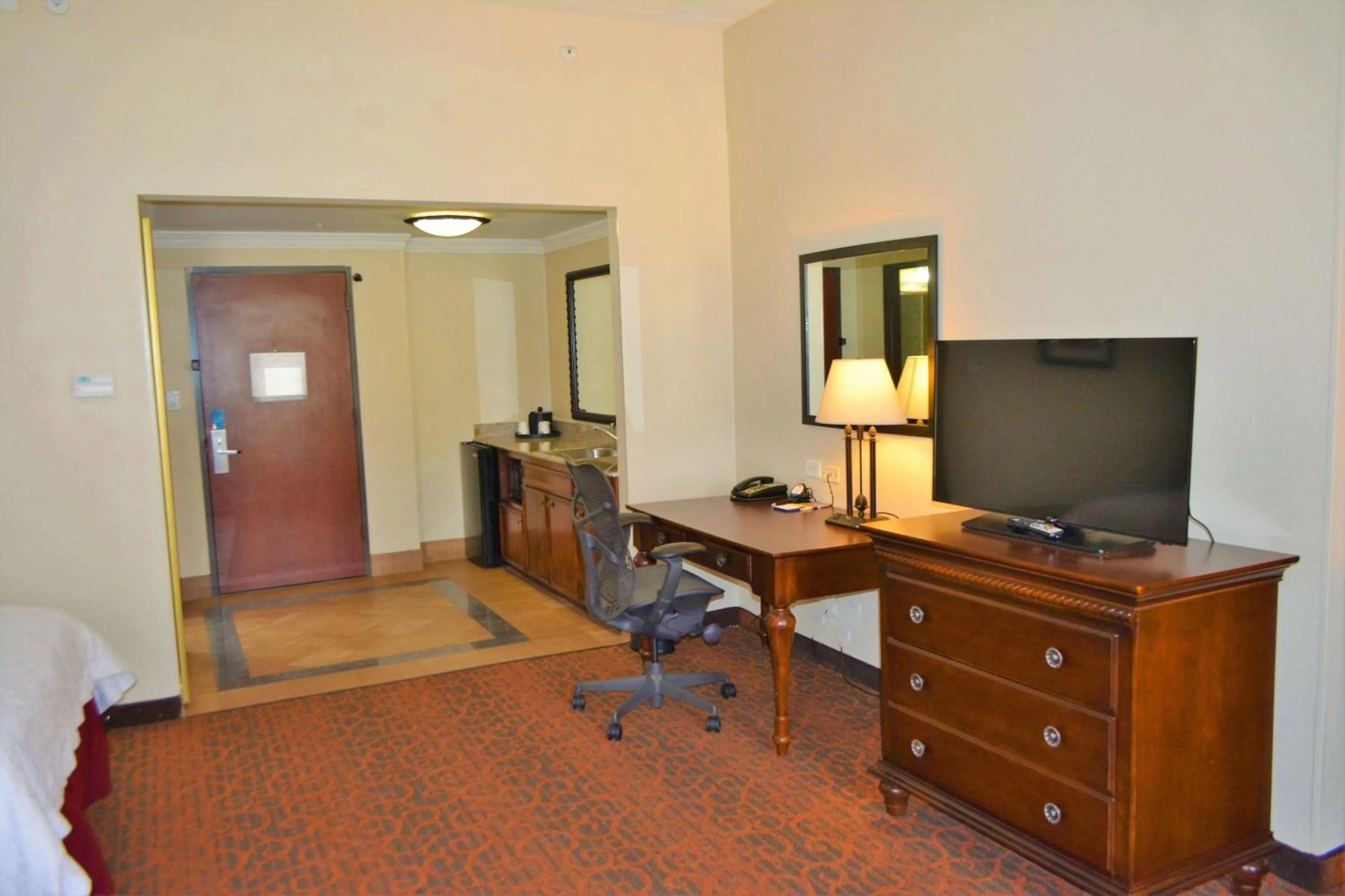 Bedroom in Hampton Inn and Suites Houston-Katy