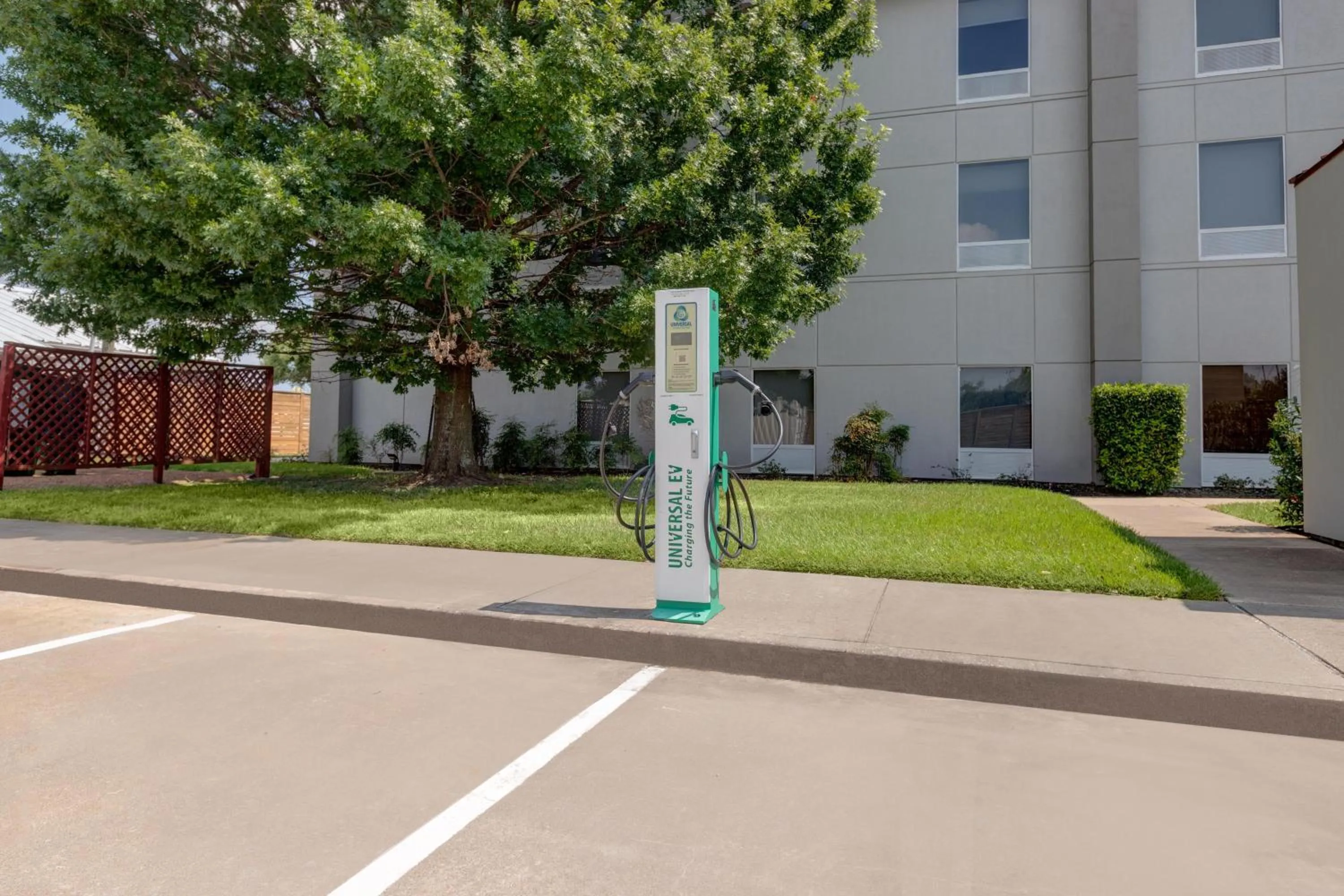 Property building in Hampton Inn Houston-Deer Park Ship Area