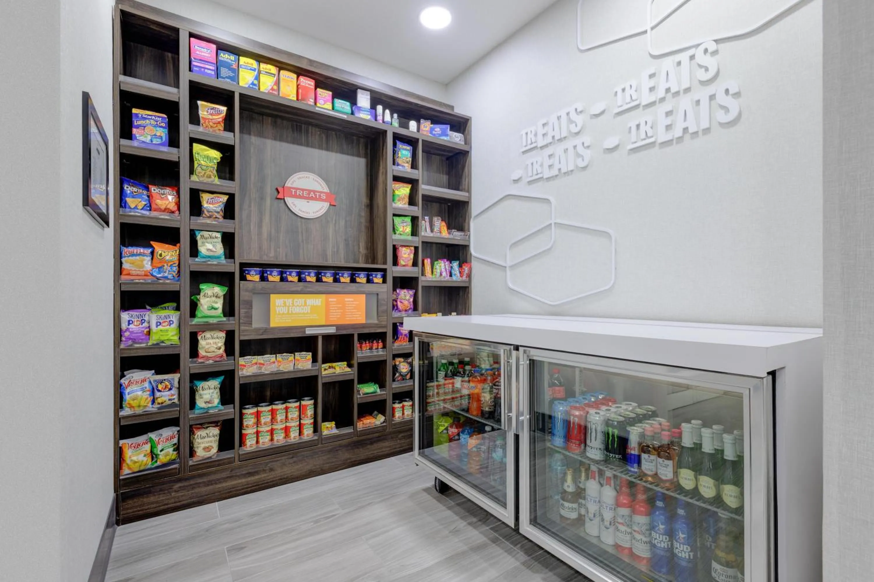 Restaurant/places to eat in Hampton Inn Houston-Deer Park Ship Area