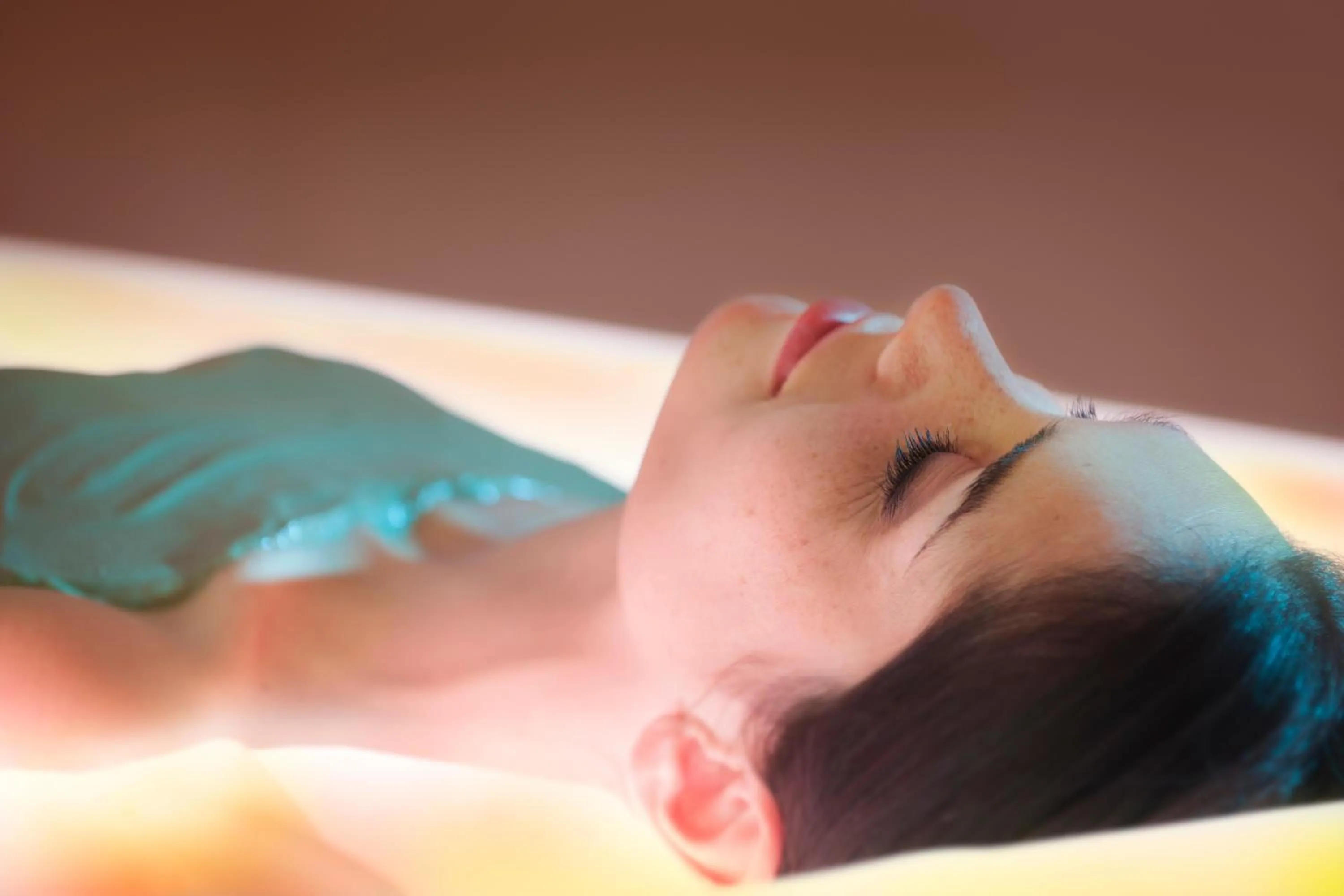 Massage in Hôtel la Baie Valdys Resort & SPA