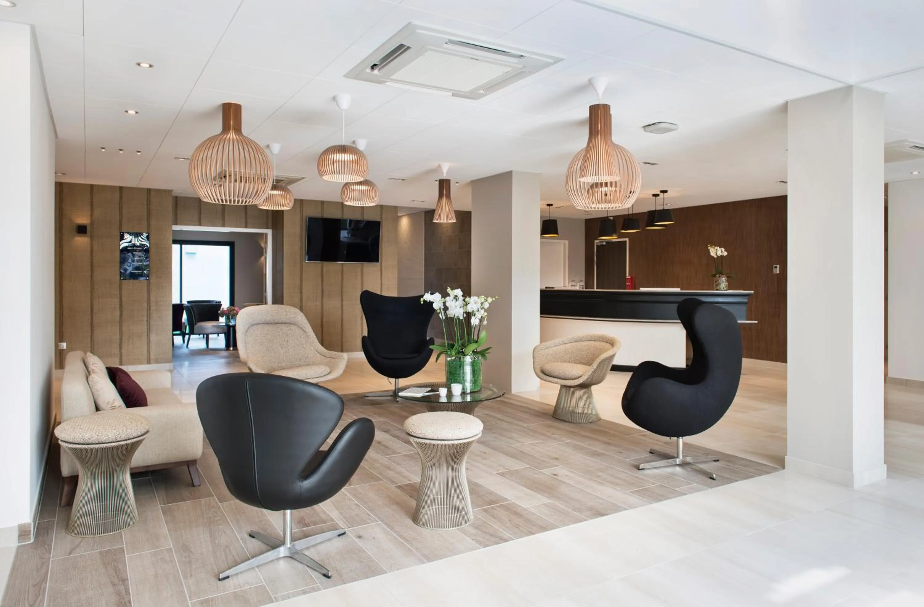 Lobby or reception in Hôtel la Baie Valdys Resort & SPA