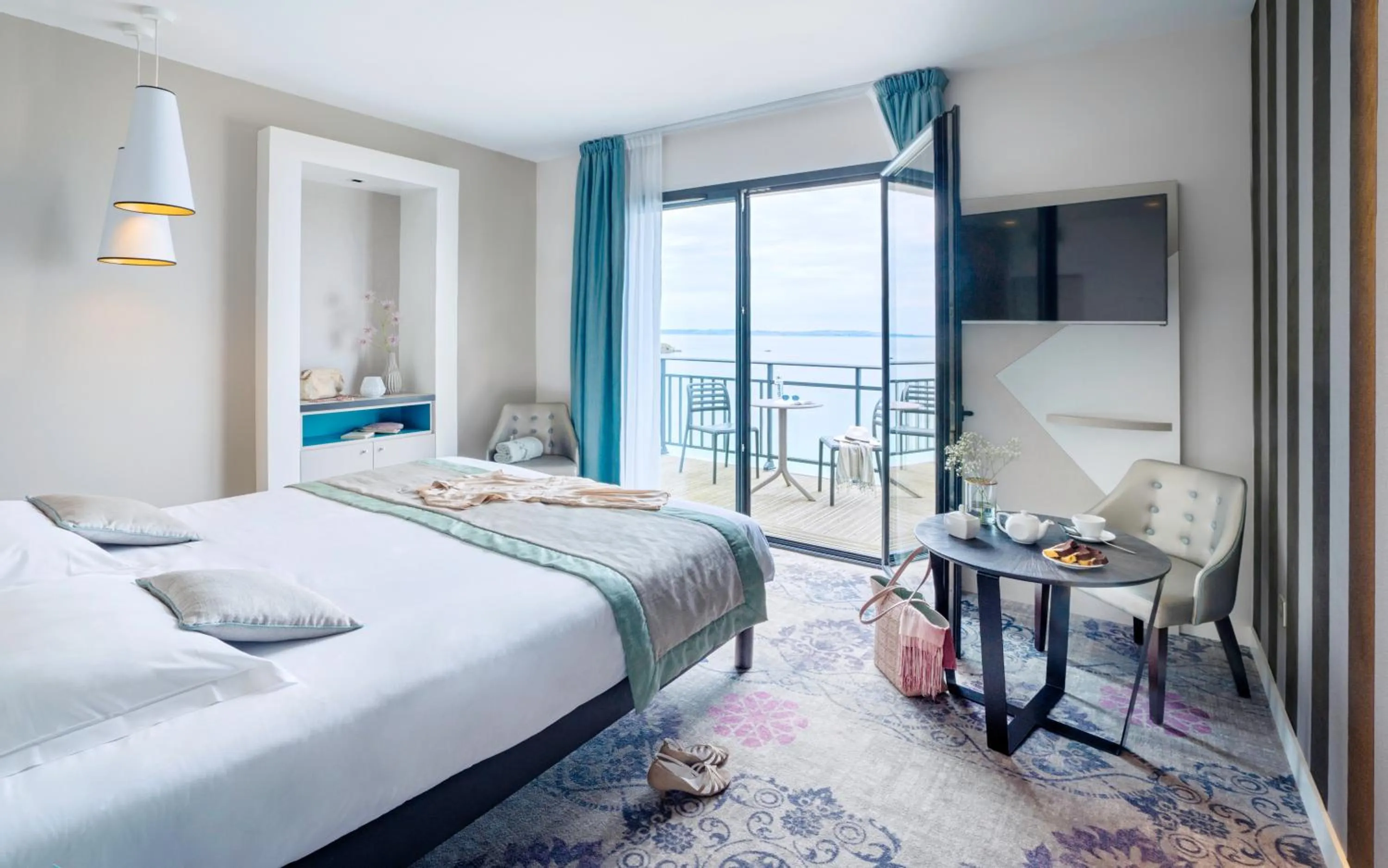 Bed in Hôtel la Baie Valdys Resort & SPA