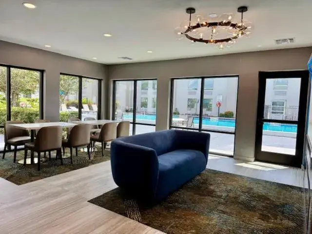 Property building in La Quinta Inn by Wyndham Orlando International Drive North Property building in La Quinta Inn by Wyndham Orlando International Drive North