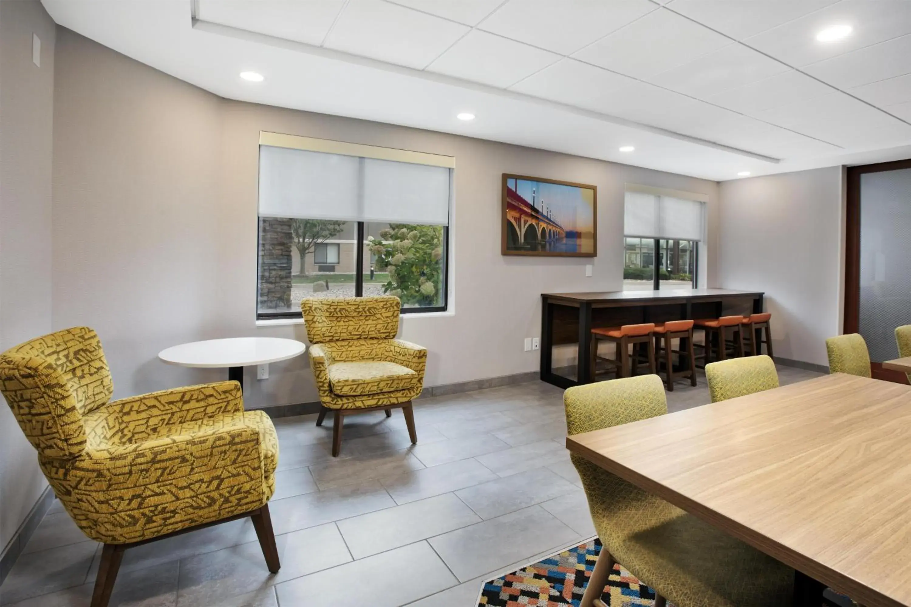 Lobby or reception in Hampton Inn Detroit/Belleville-Airport Area Lobby or reception in Hampton Inn Detroit/Belleville-Airport Area