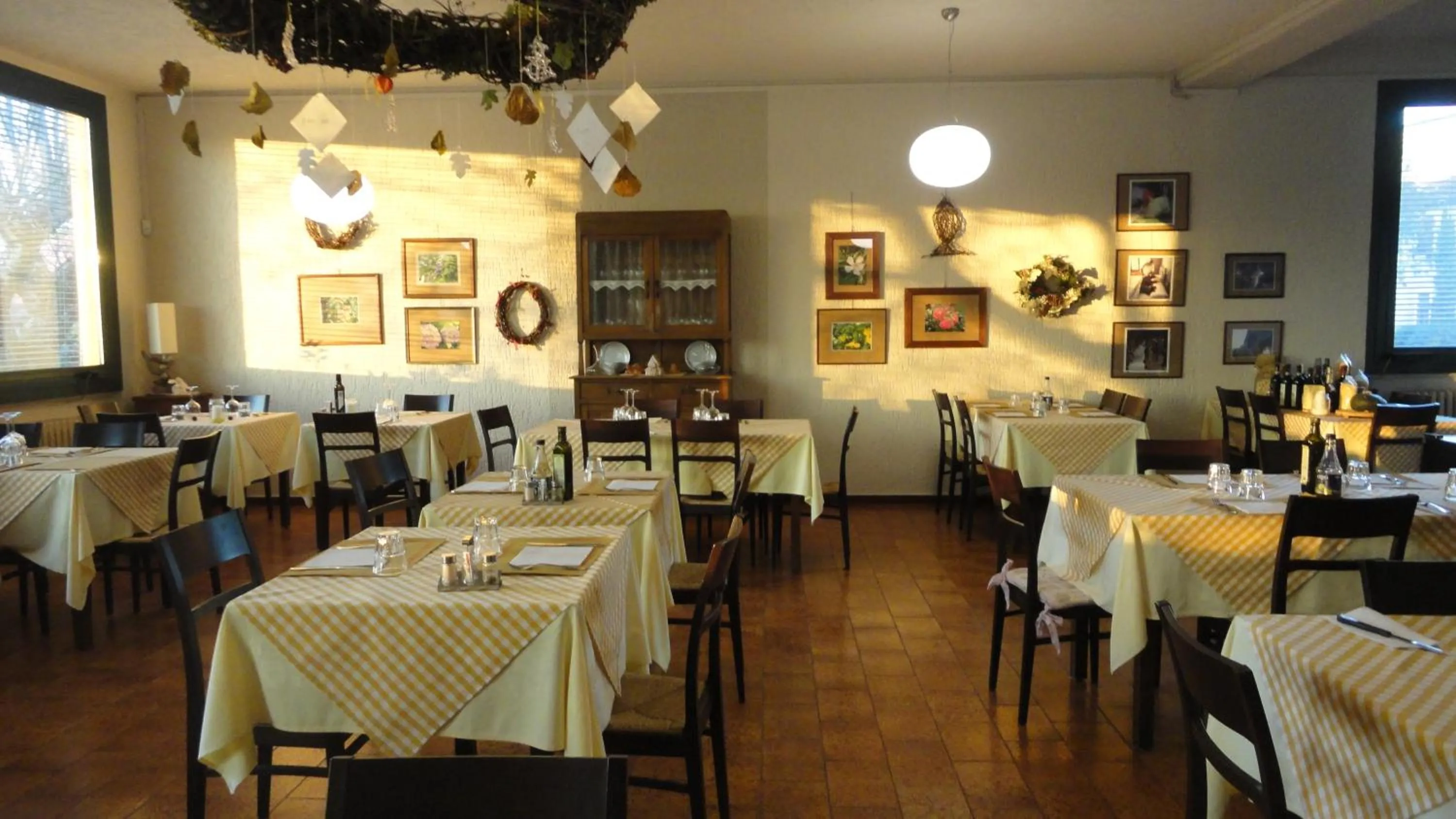 Restaurant/places to eat in Casa Margherita