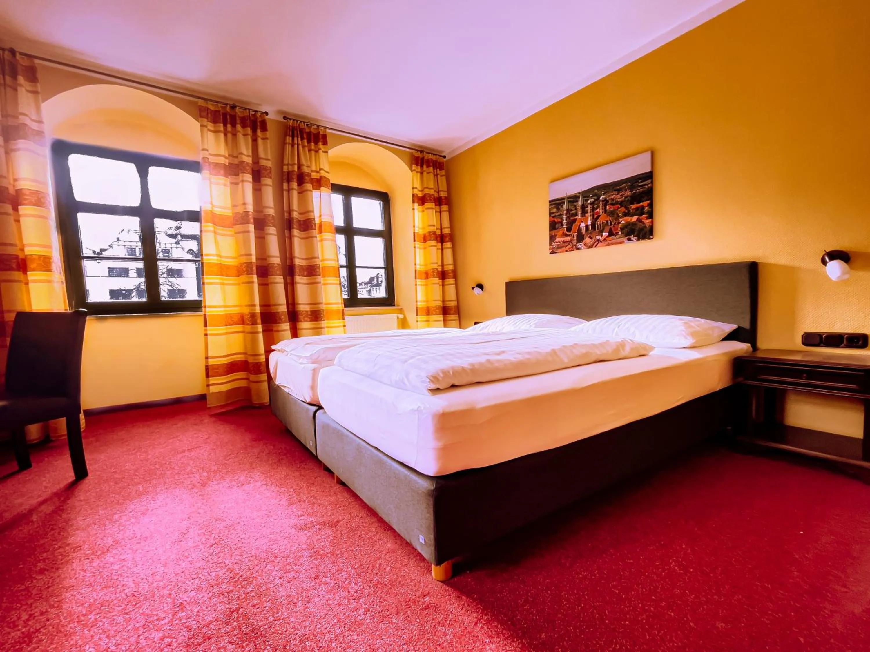 Photo of the whole room, Bed in Braugasthaus
