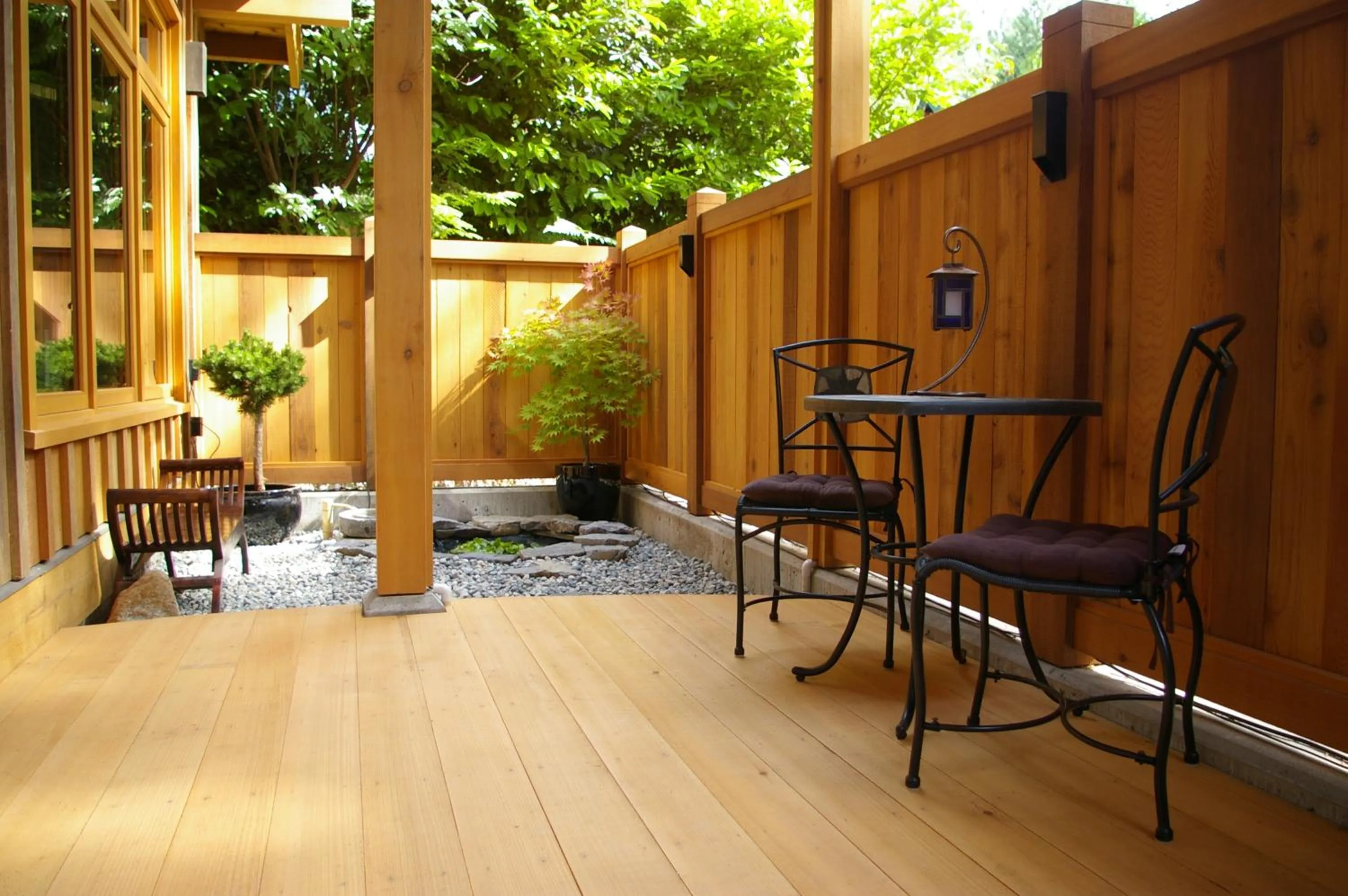 Patio in Shades of Jade Inn & Spa