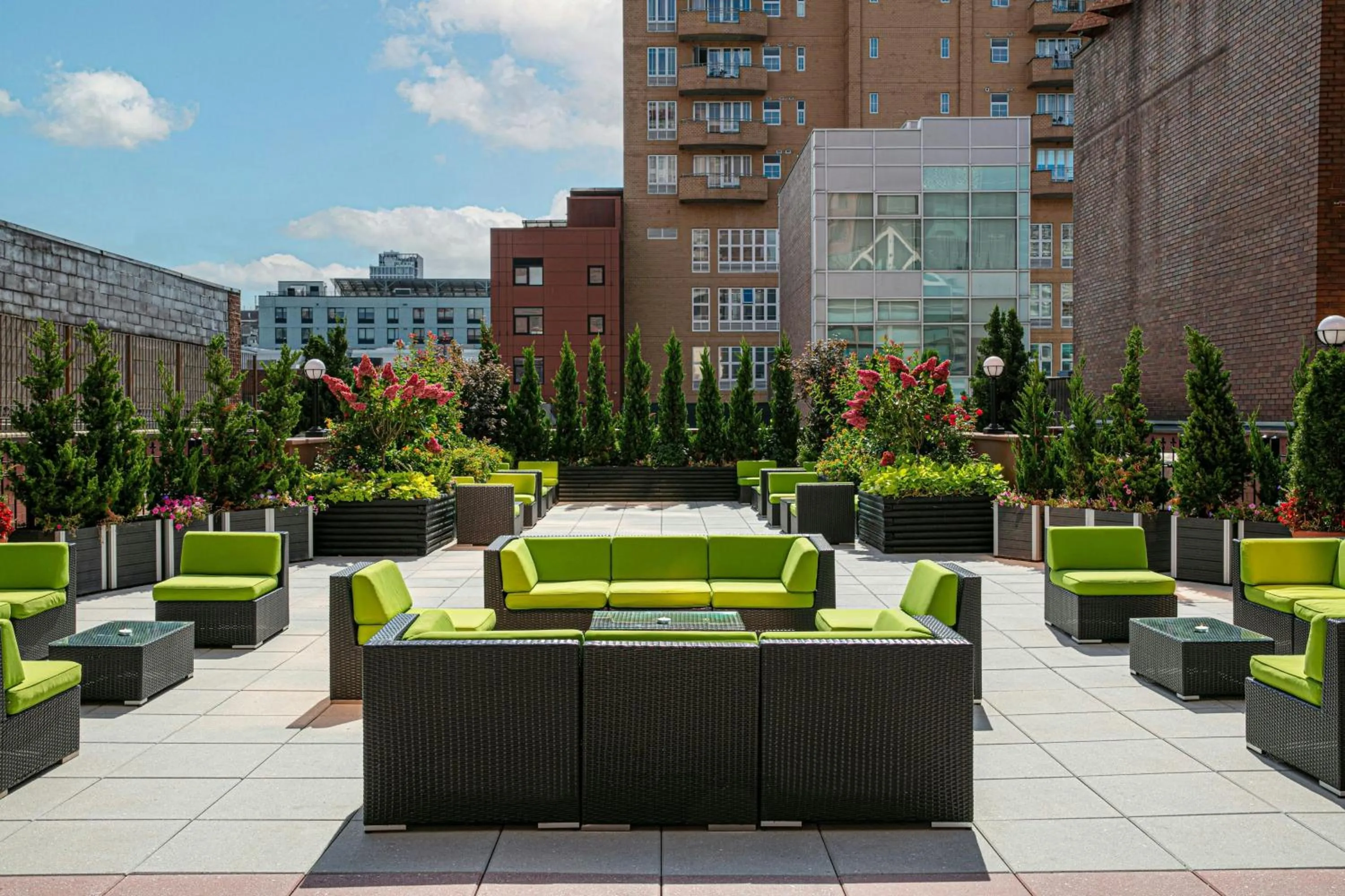 Property building in Sheraton LaGuardia East Hotel