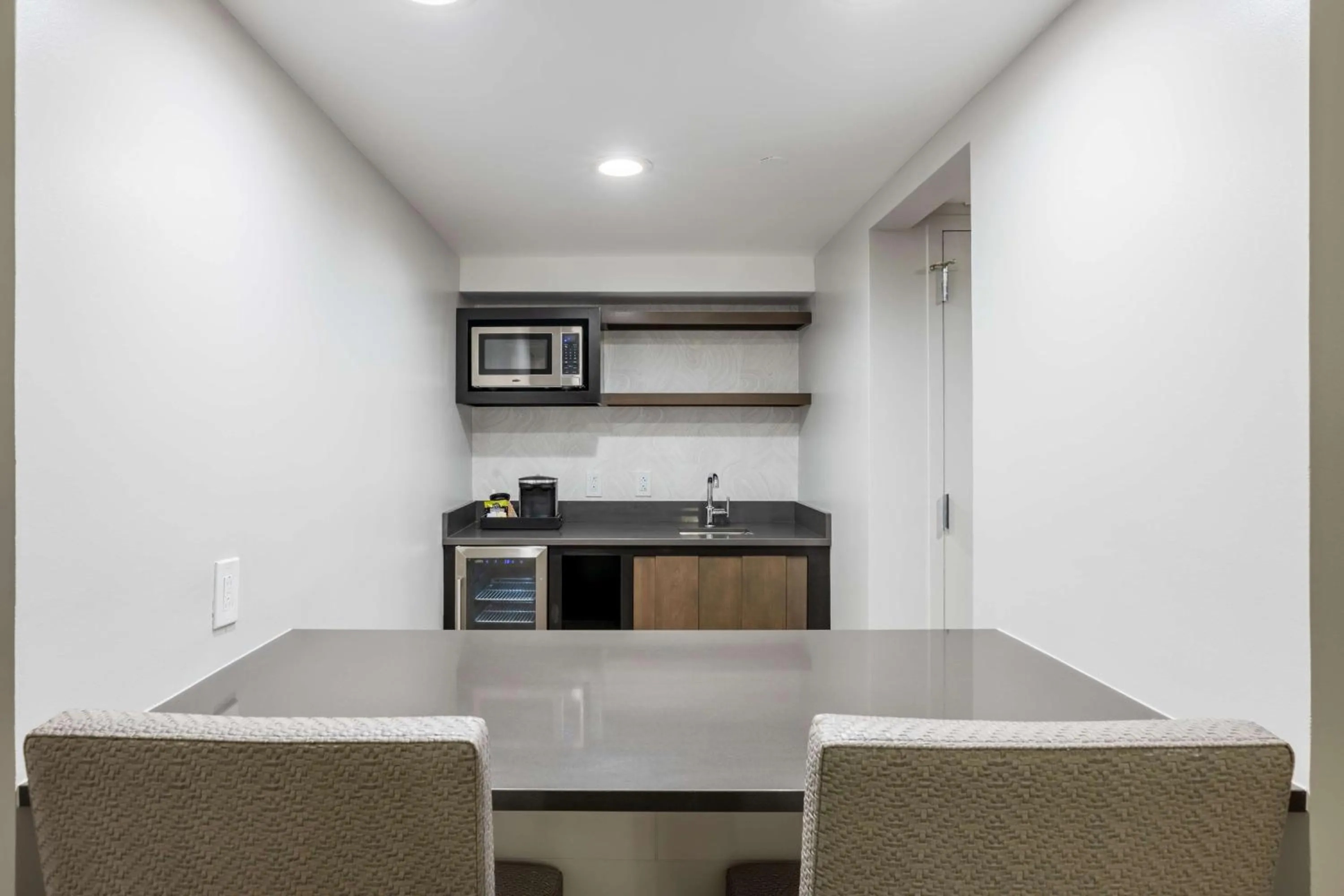 Kitchen or kitchenette in Hilton Galveston Island Resort