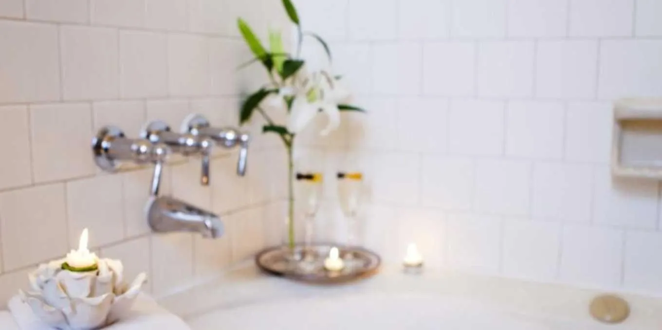 Bathroom in Forsyth Park Inn