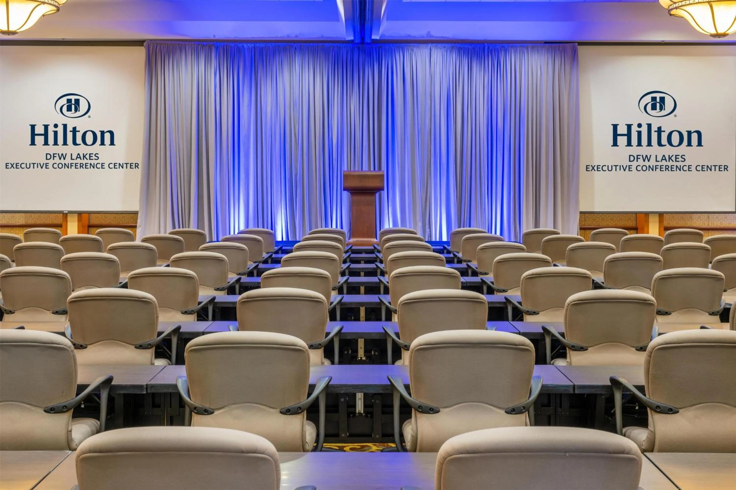 Meeting/conference room in Hilton DFW Lakes Executive Conference Center