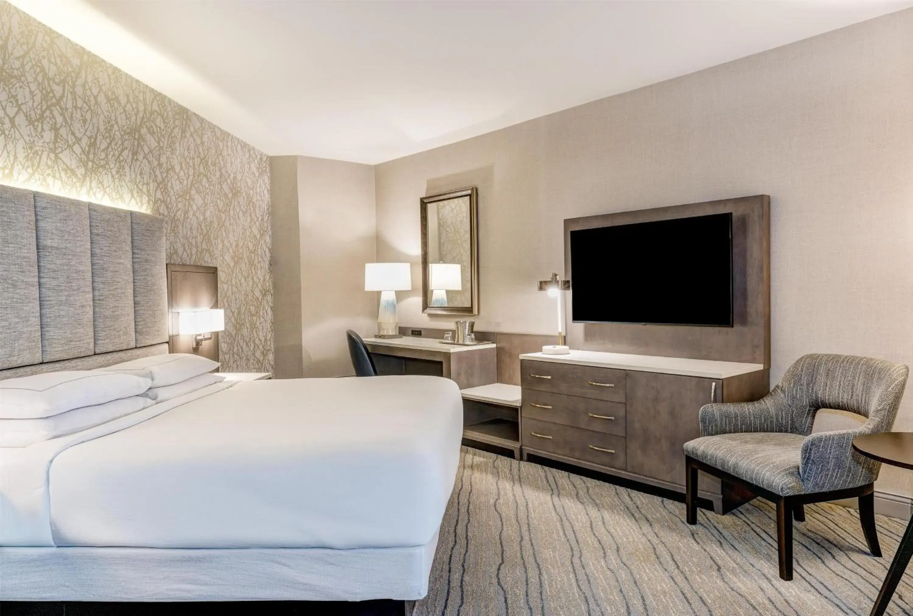 Bed in Hilton DFW Lakes Executive Conference Center Bed in Hilton DFW Lakes Executive Conference Center