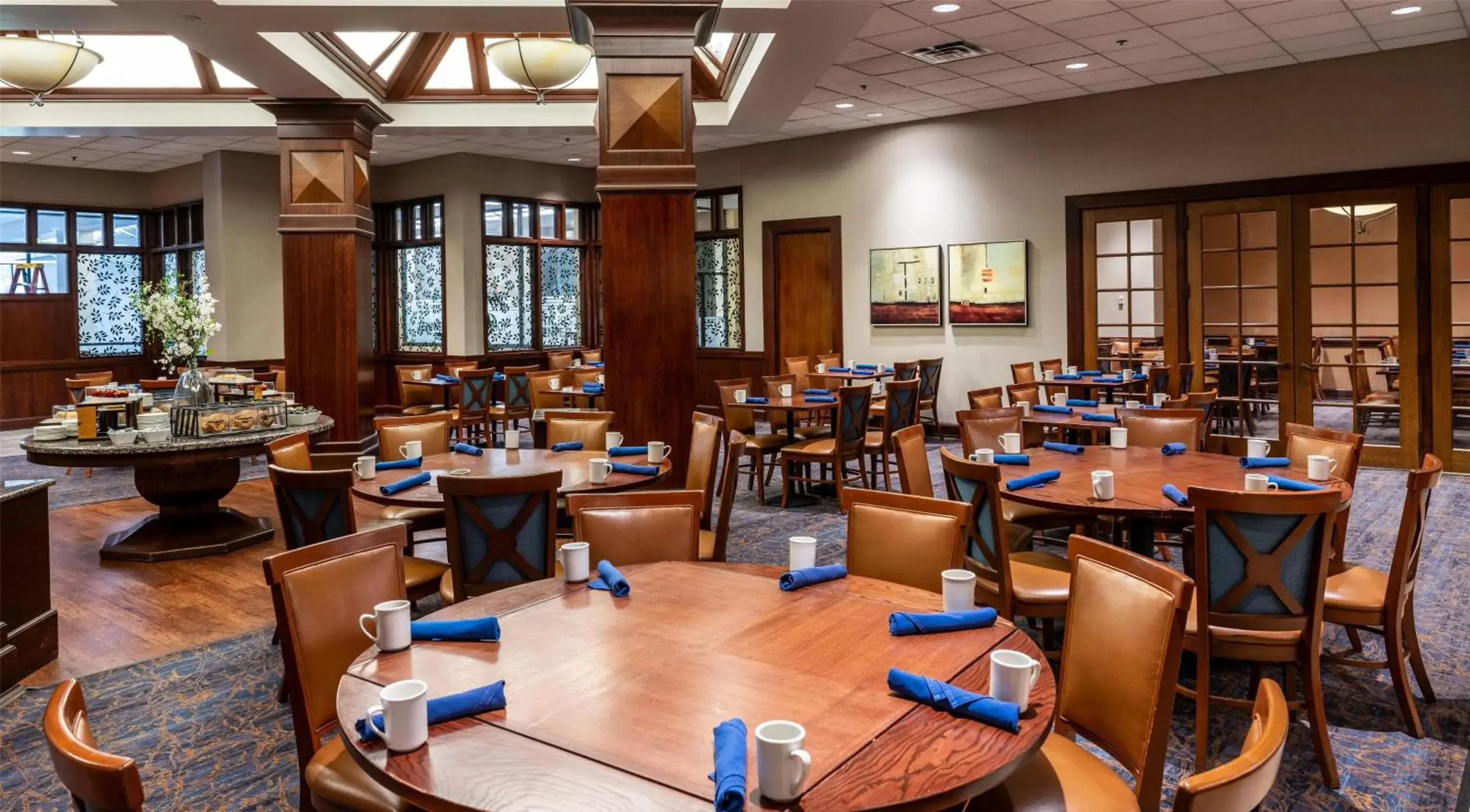 Restaurant/places to eat in Hilton DFW Lakes Executive Conference Center Restaurant/places to eat in Hilton DFW Lakes Executive Conference Center