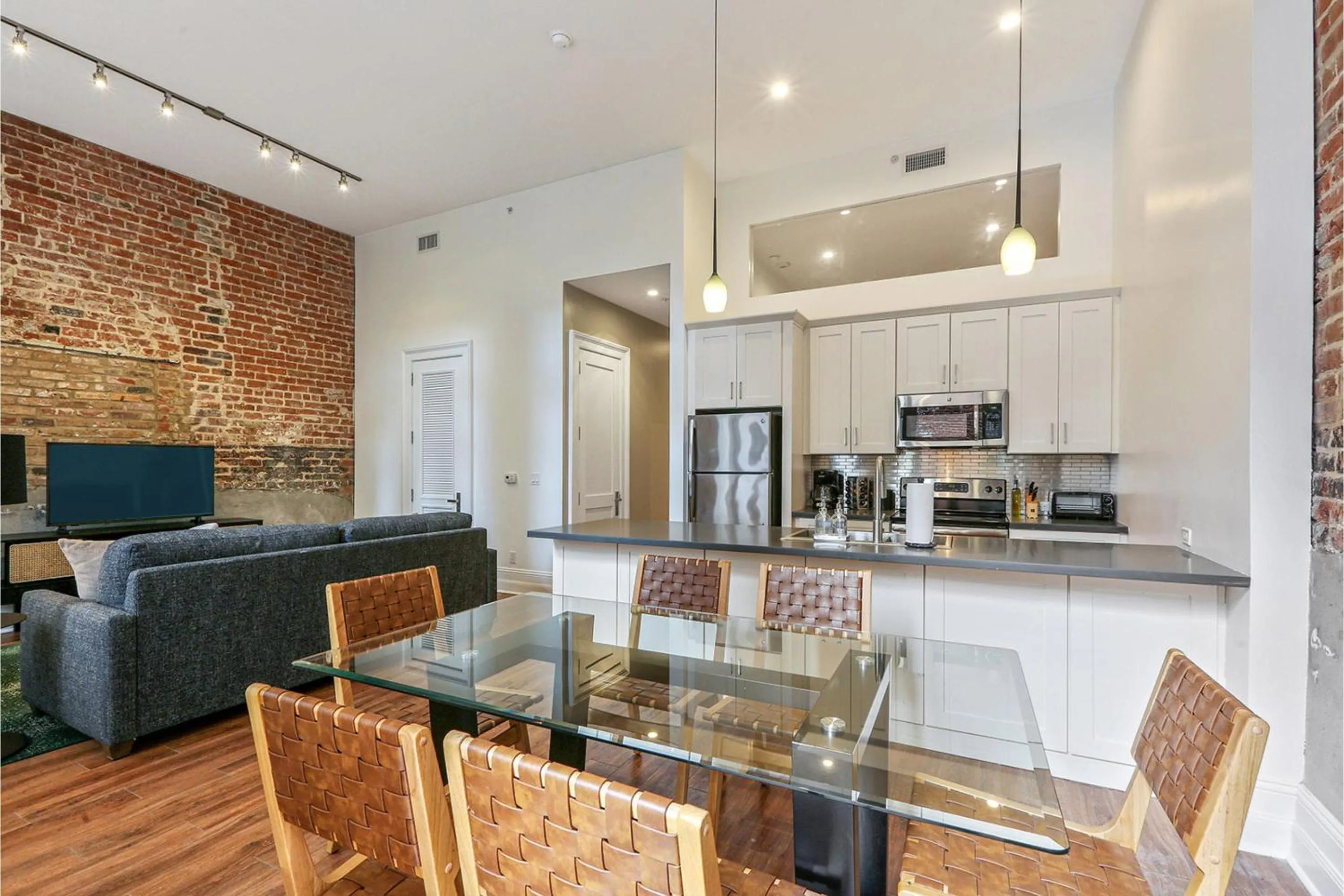 Roami at Factors Row