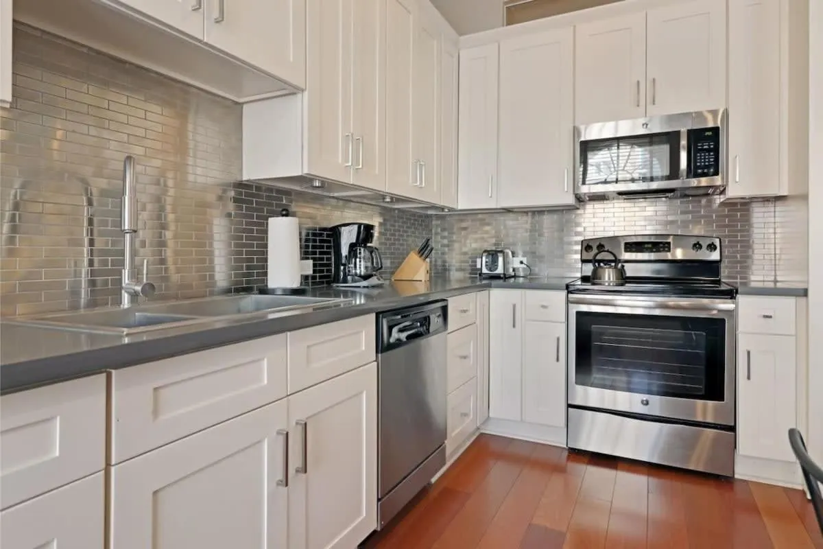 Roami at Factors Row