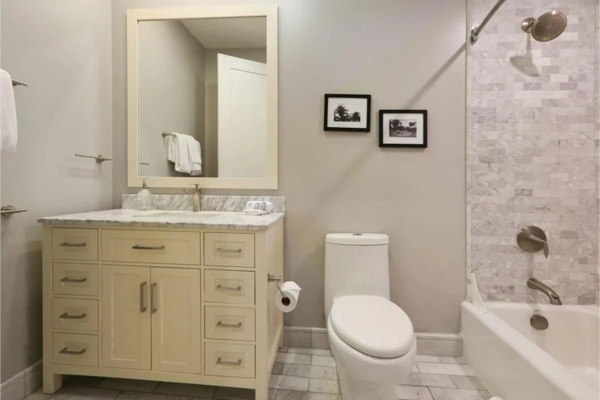 Roami at Factors Row