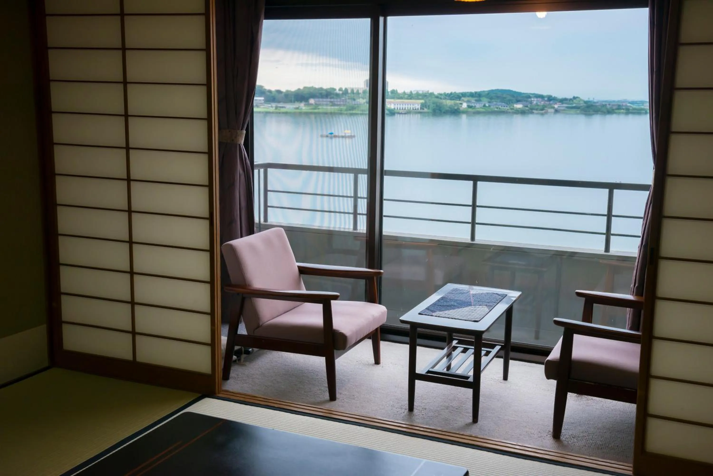 Lake view in Kanoya Kourakuen