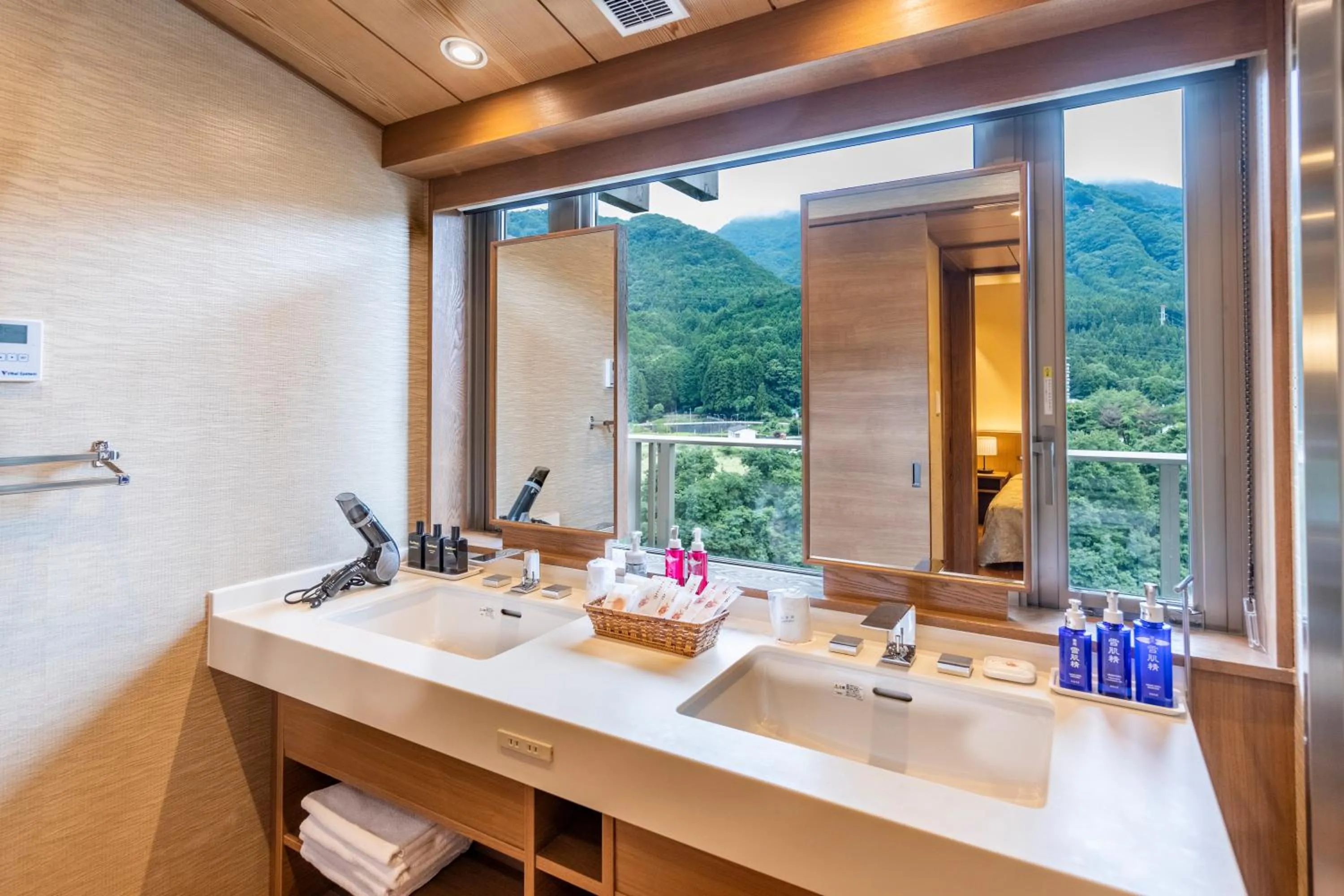 Photo of the whole room in Kinugawa Hotel Mikazuki