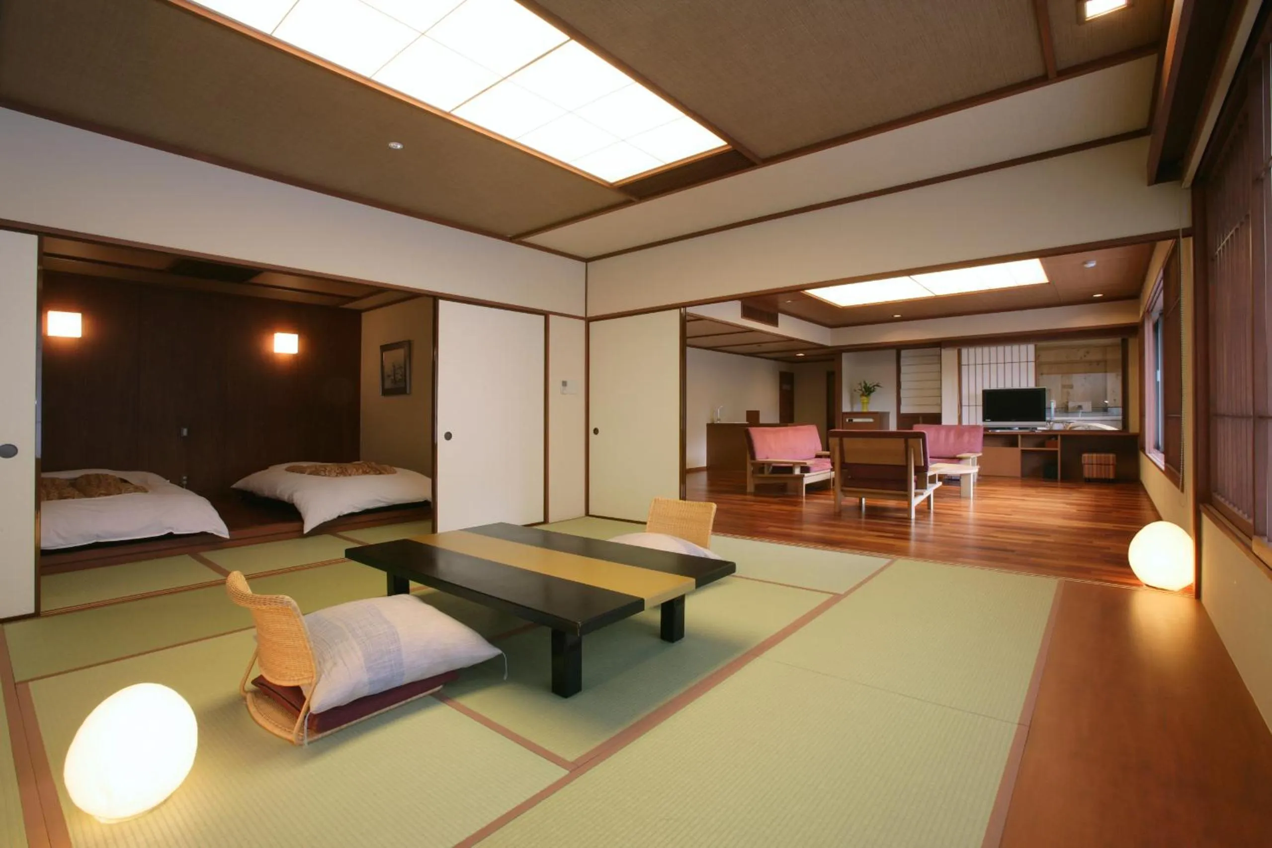 Seating area in Kinugawa Hotel Mikazuki