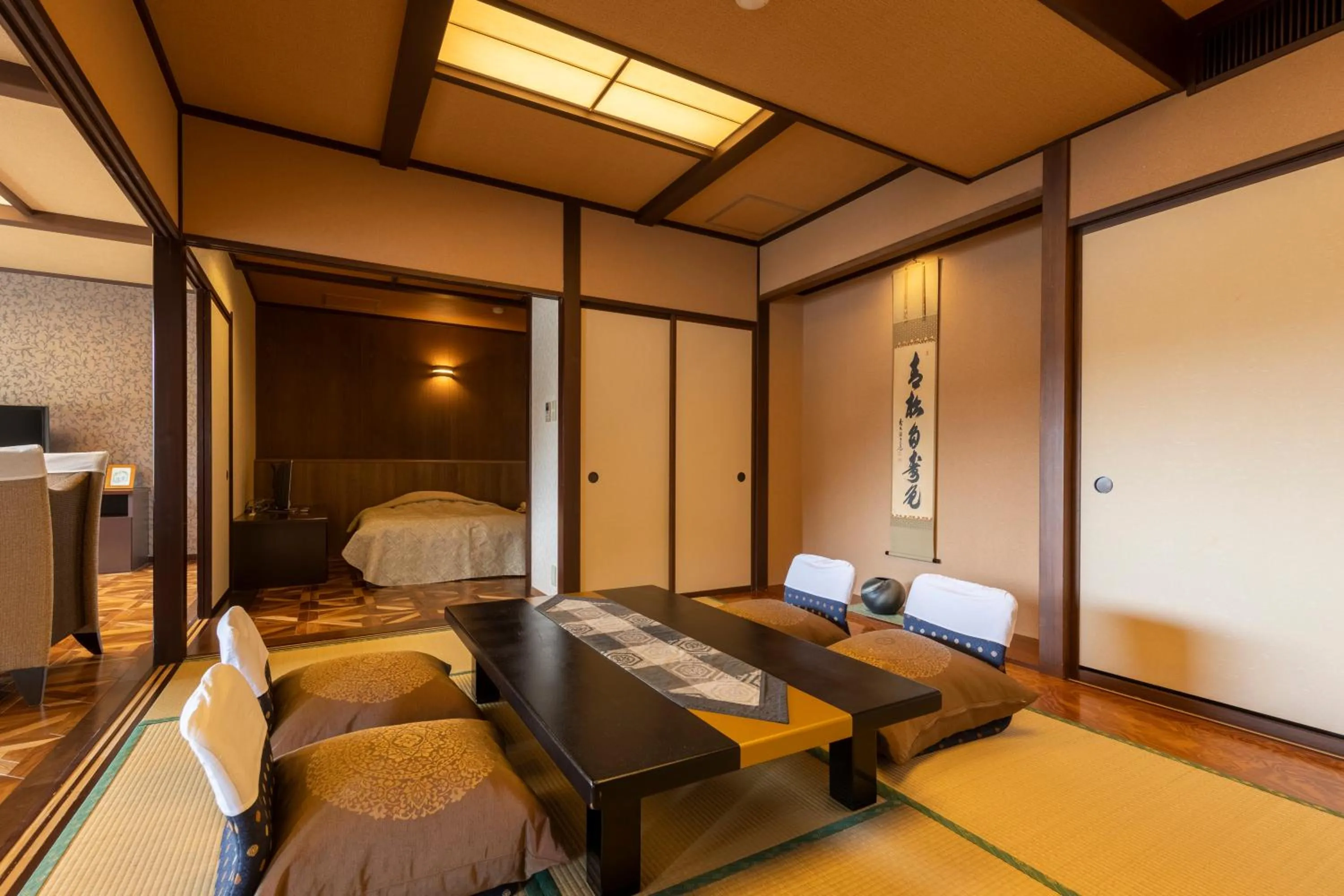 Living room, Bed in Kinugawa Hotel Mikazuki