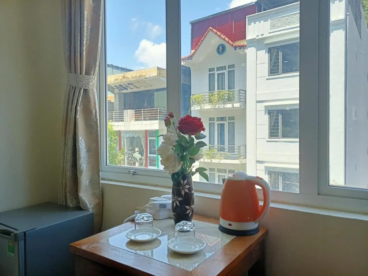Bedroom in catba sunrise hotel