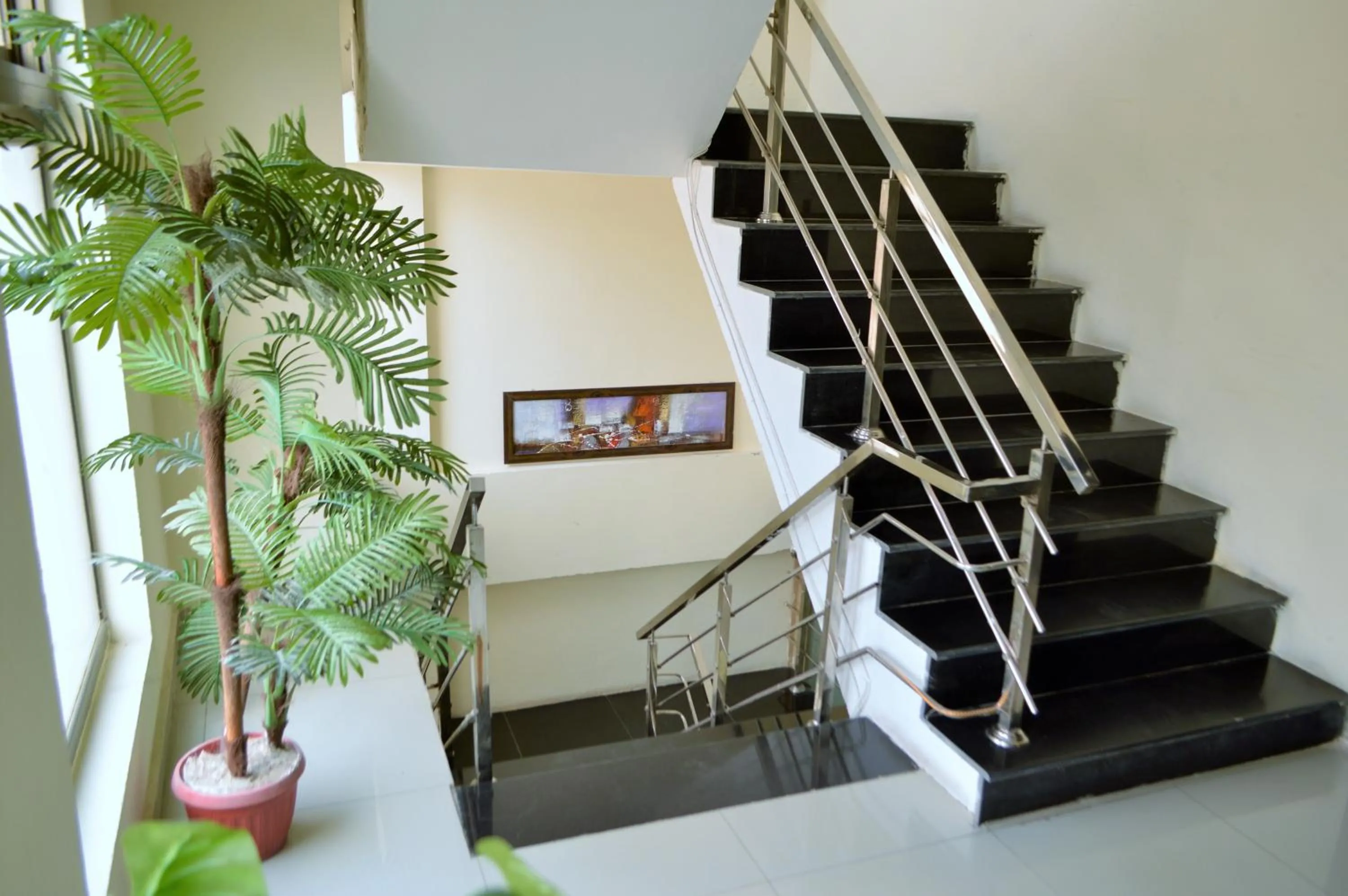 Inner courtyard view in Intellectual Suites - Spring North Ph7 Bahria Town