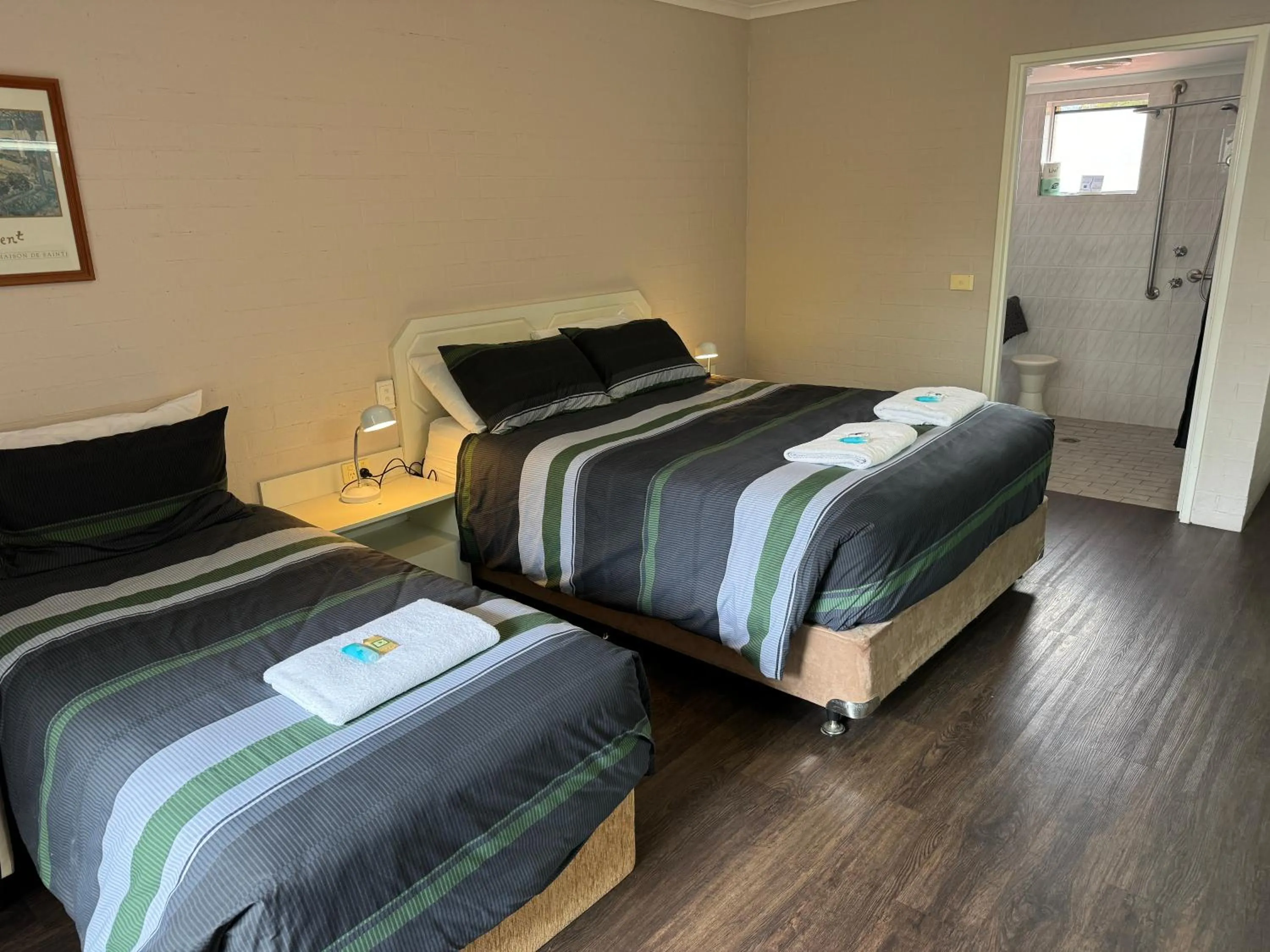 Bed in Ulladulla Harbour Motel