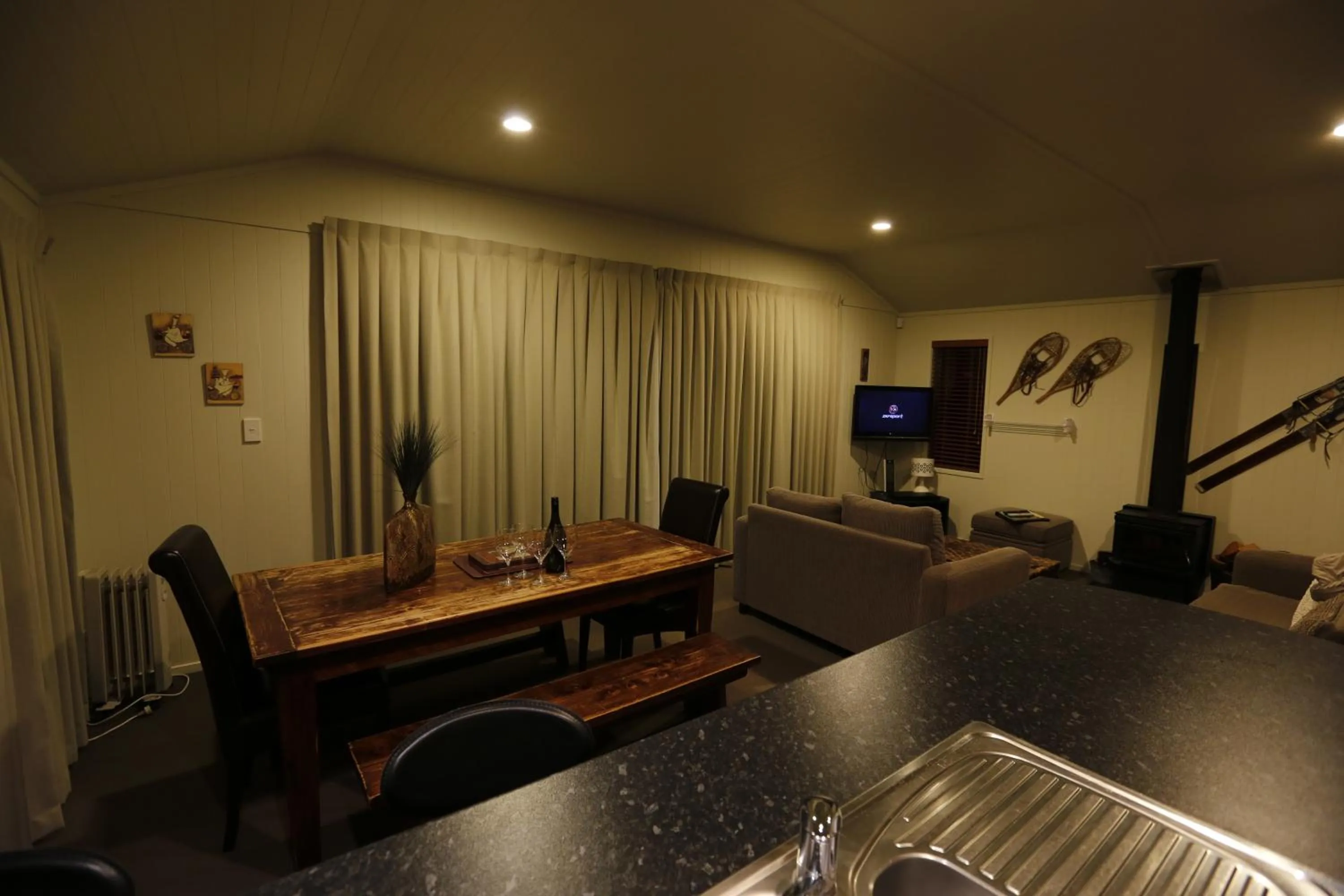 Dining area in Rocky Mountain Chalets Ohakune