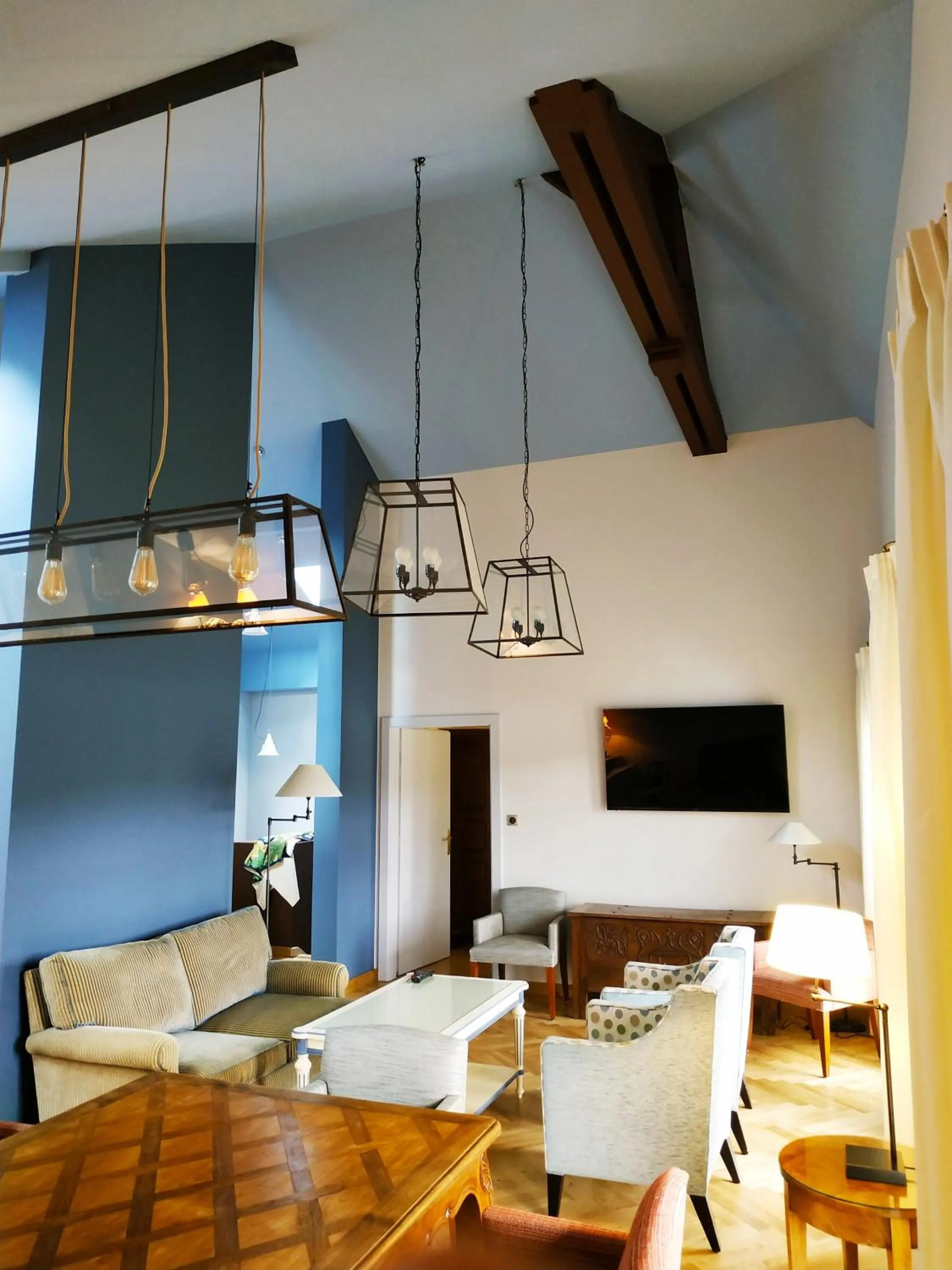 TV and multimedia in Le Manoir Au Lac