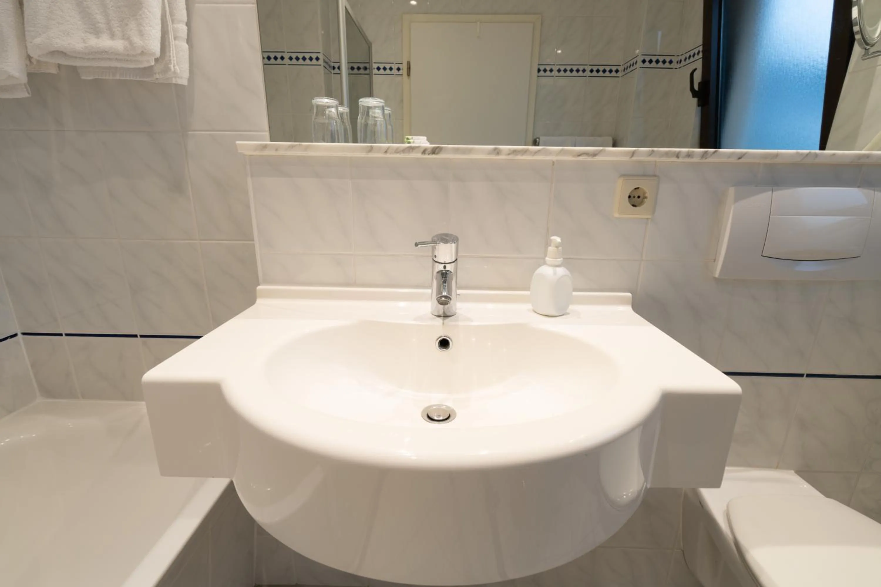 Toilet in Hotel Karl