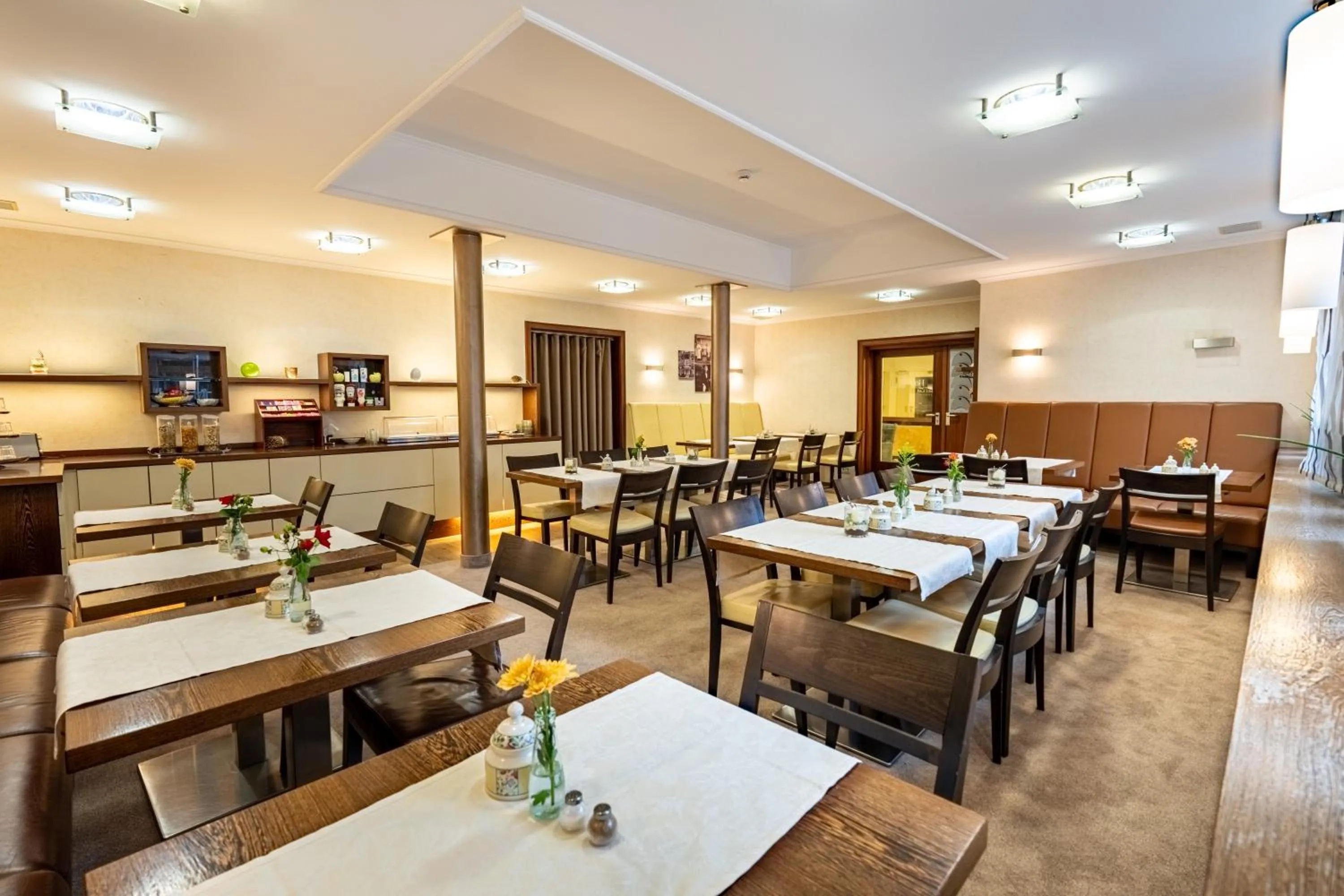 Food and drinks in Hotel Karl